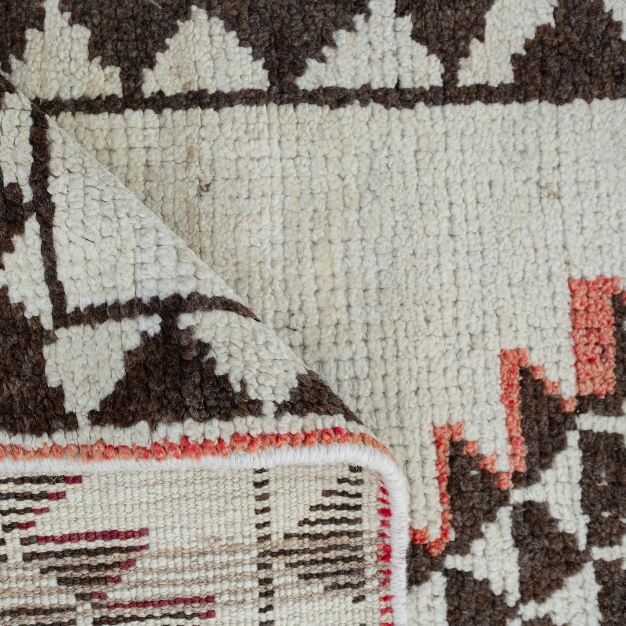 12007 Handwoven Vintage Rug 2’6x11’8