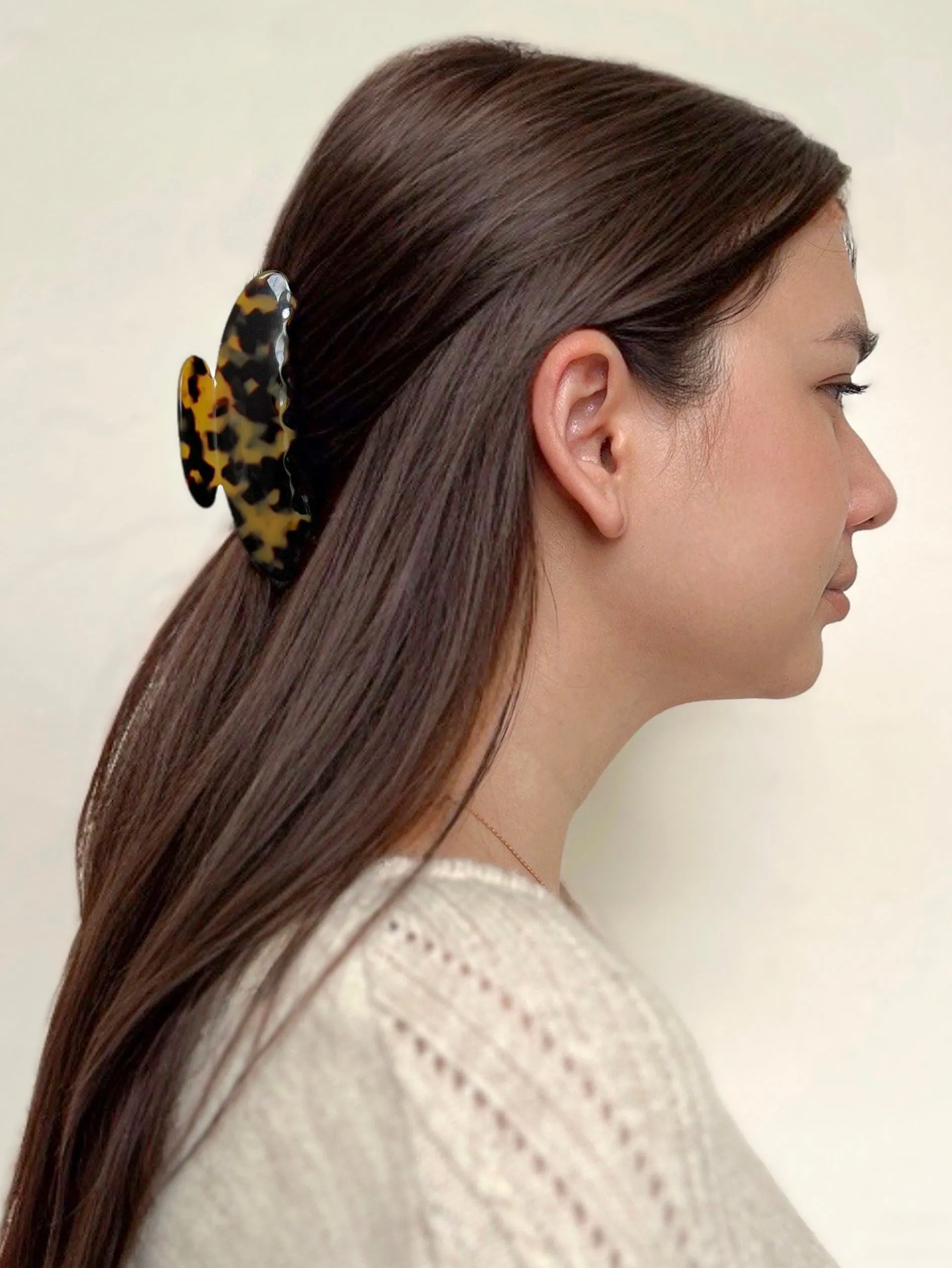 Amelie Dark Tortoiseshell Claw Clip
