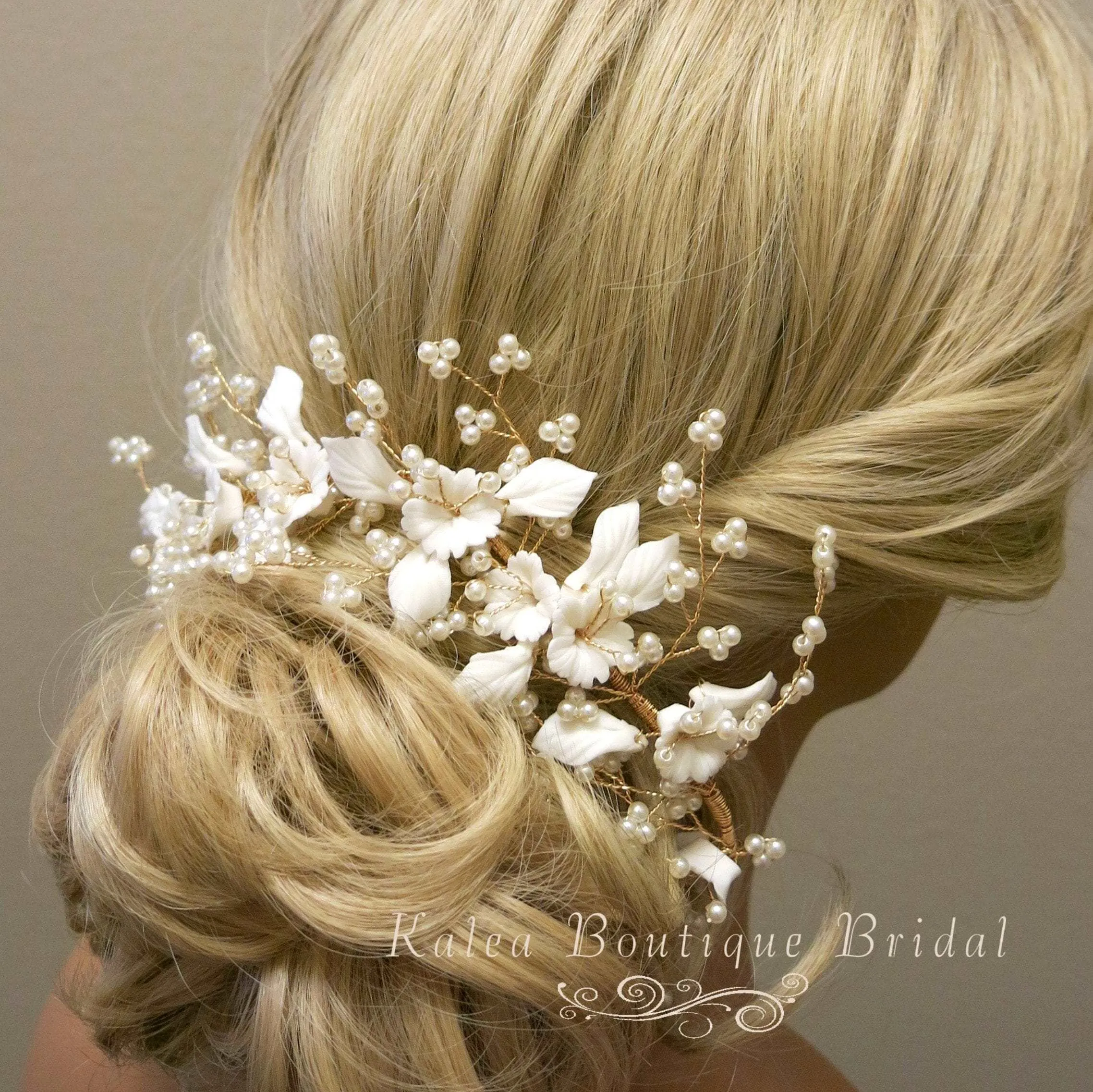 Big Bridal Floral Tiara, Wedding Clay Flower Headband, Ceramic Flower Hairpiece, Gold Wire Hair Wreath, Bridal Flower Branch Pearl Hairpiece