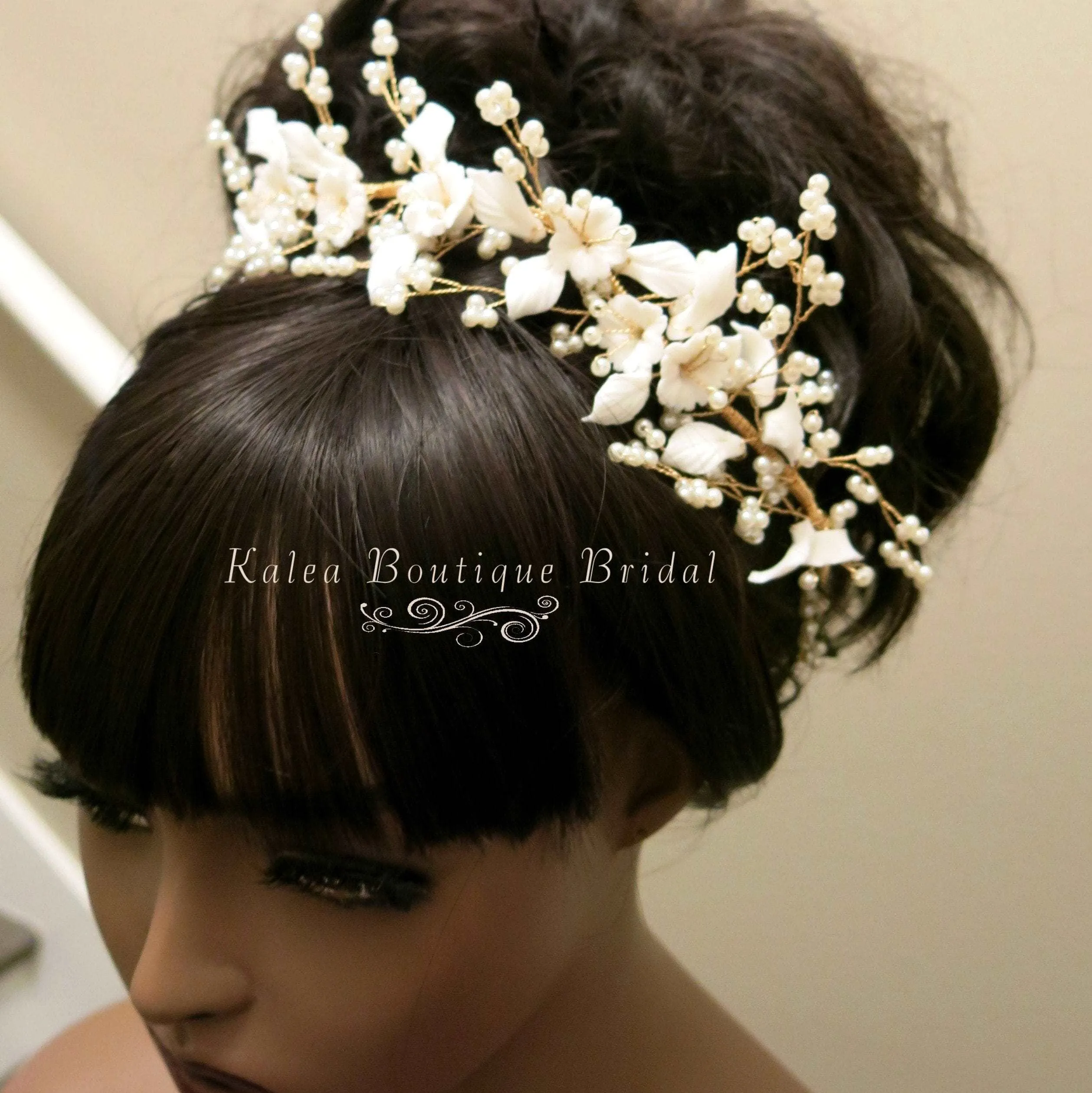 Big Bridal Floral Tiara, Wedding Clay Flower Headband, Ceramic Flower Hairpiece, Gold Wire Hair Wreath, Bridal Flower Branch Pearl Hairpiece