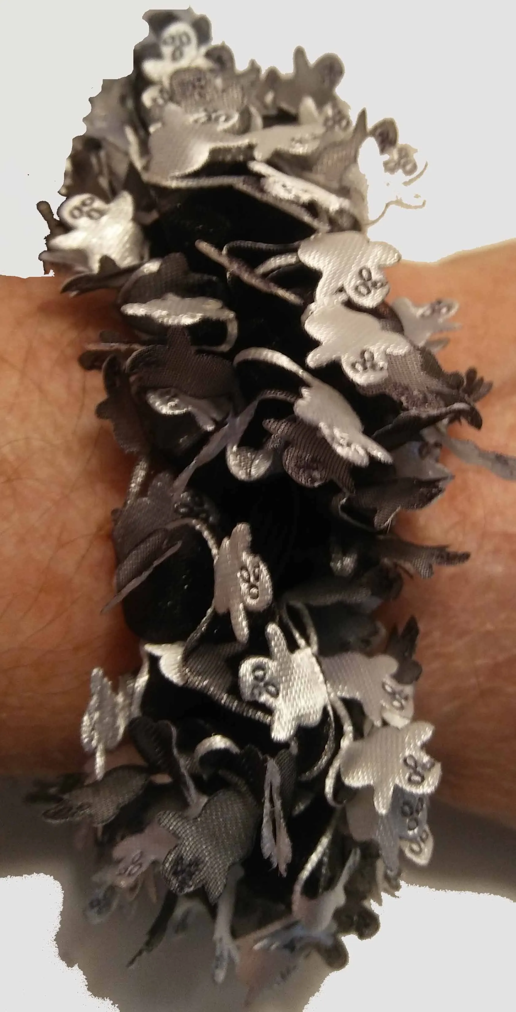GHOST GALORE SCRUNCHIE