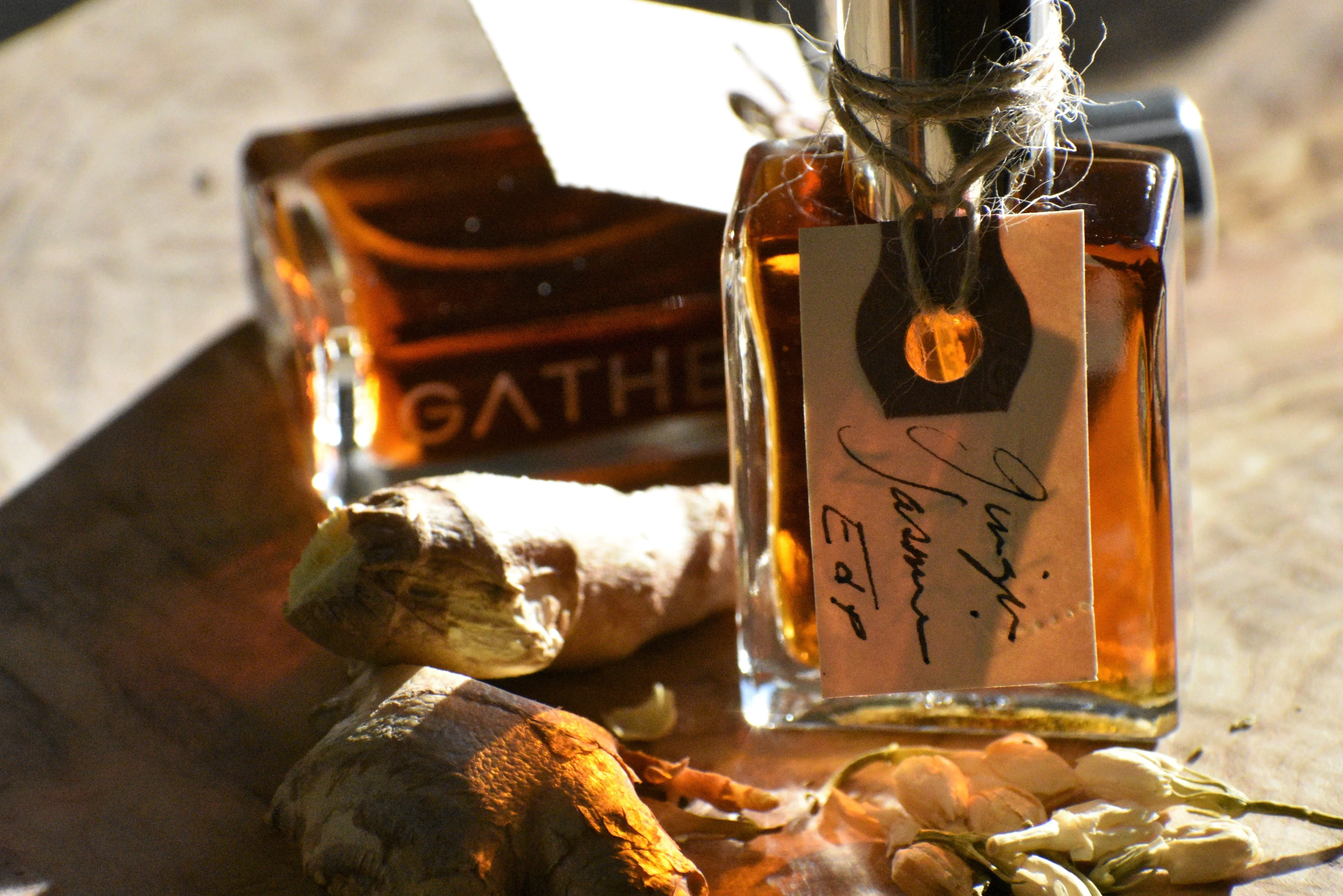 GINGER JASMINE - Natural Botanical Perfume - Spiced Floral