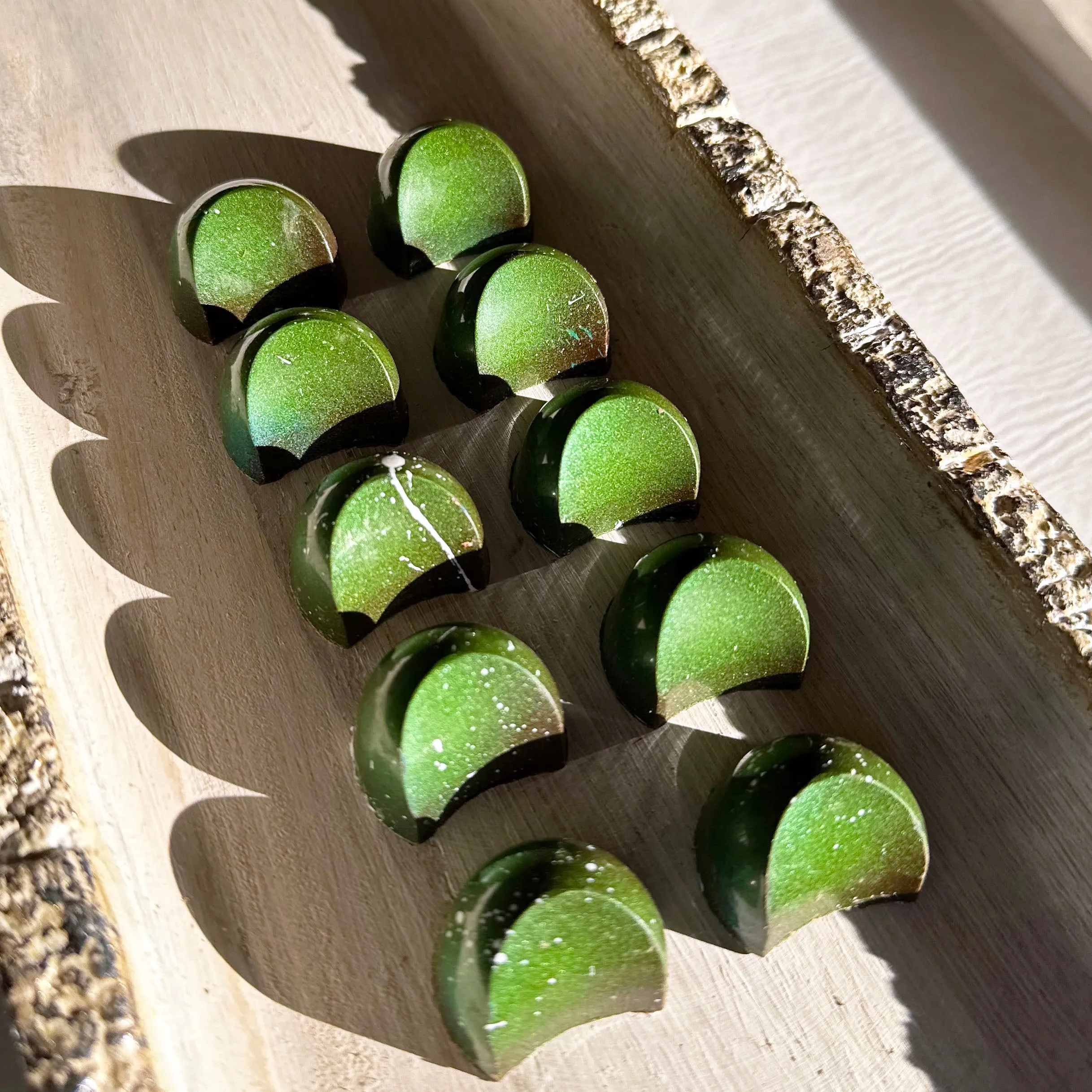 Handcrafted Crafted Seasonal Treasures 6pc