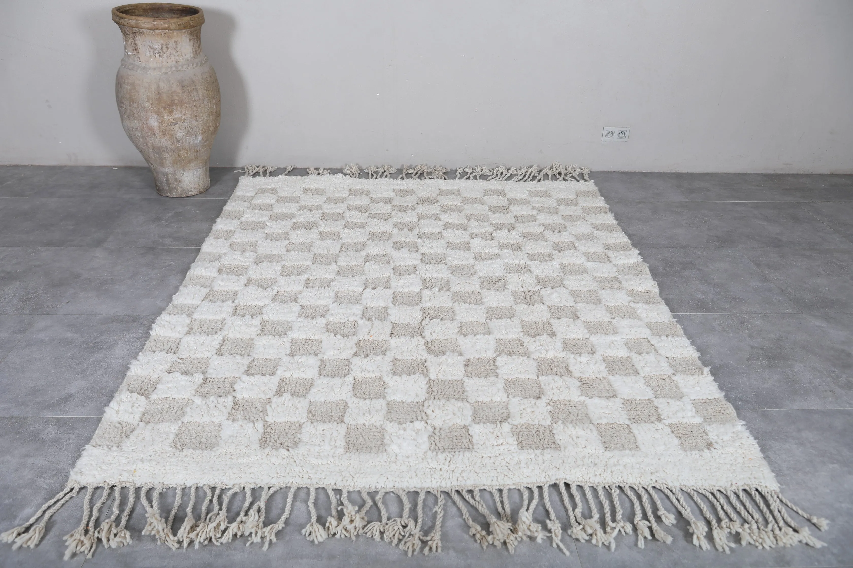 Handmade Beniourain rug - Custom Berber rug - Wool rug