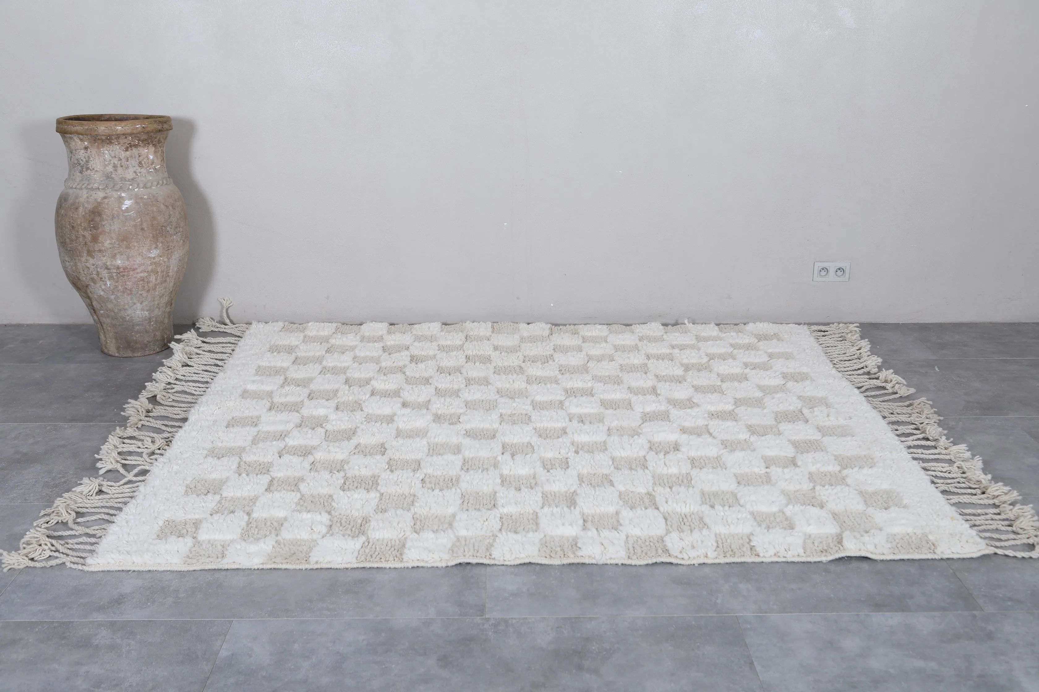 Handmade Beniourain rug - Custom Berber rug - Wool rug