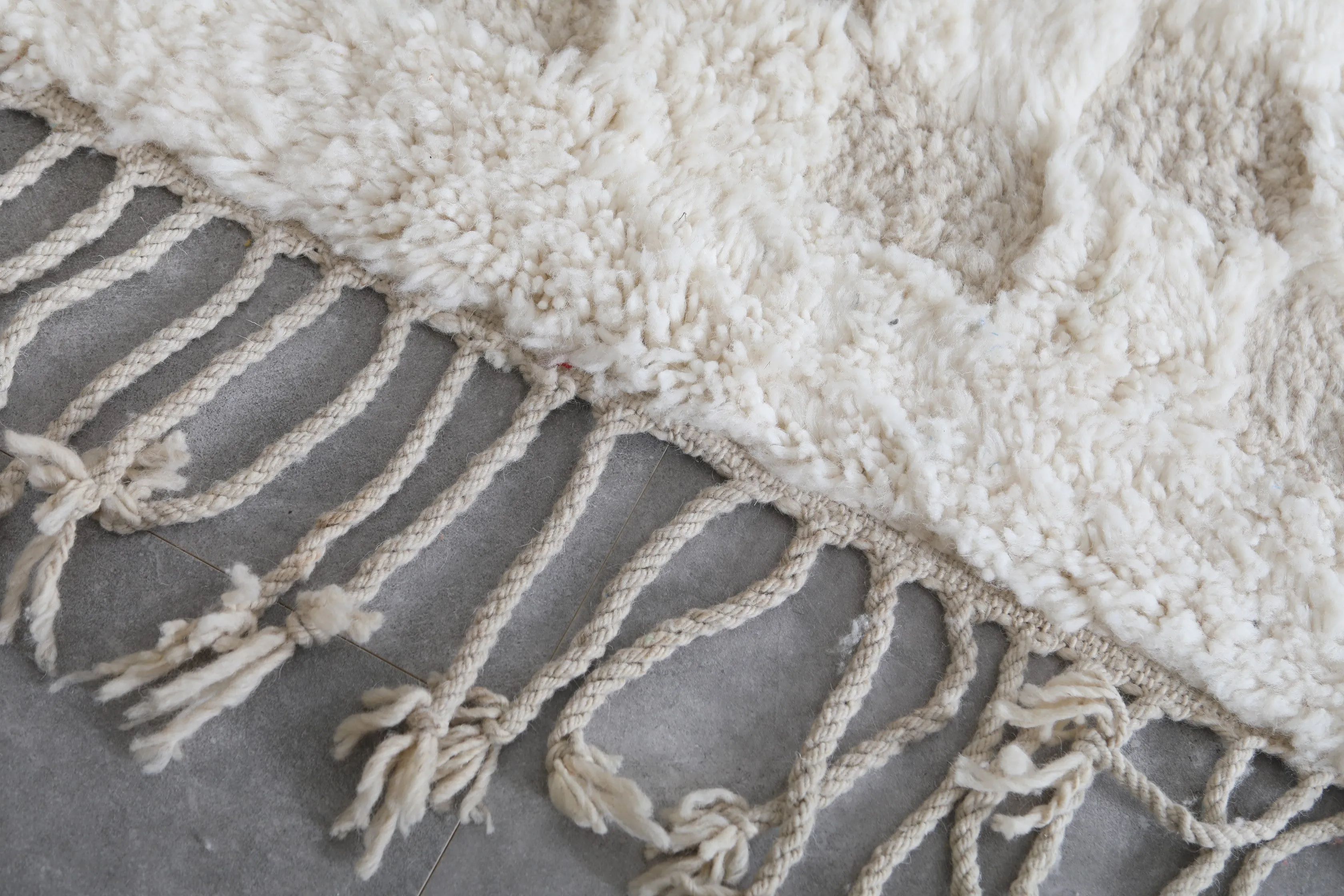 Handmade Beniourain rug - Custom Berber rug - Wool rug