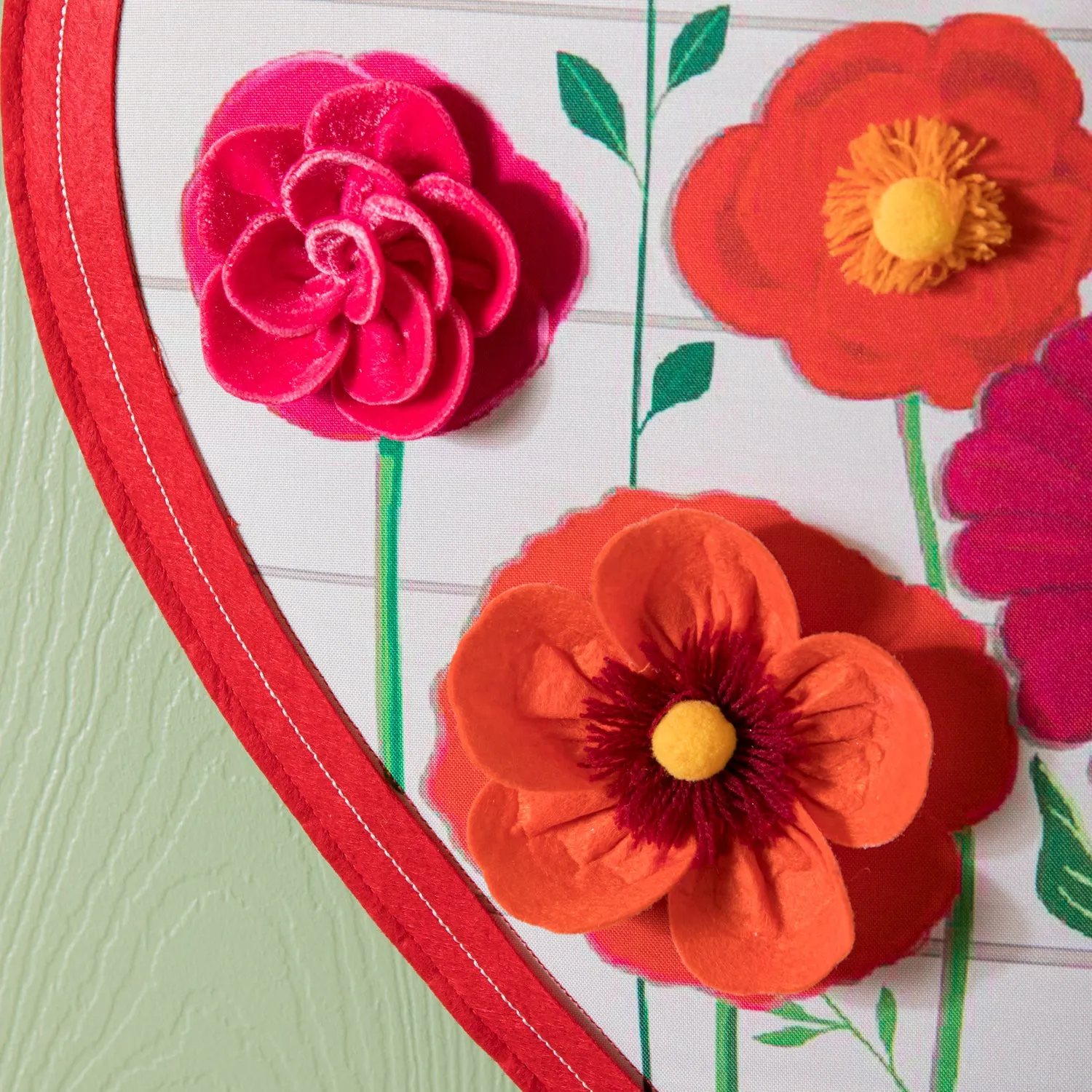 Heart of Flowers Door Décor,2dhb2363