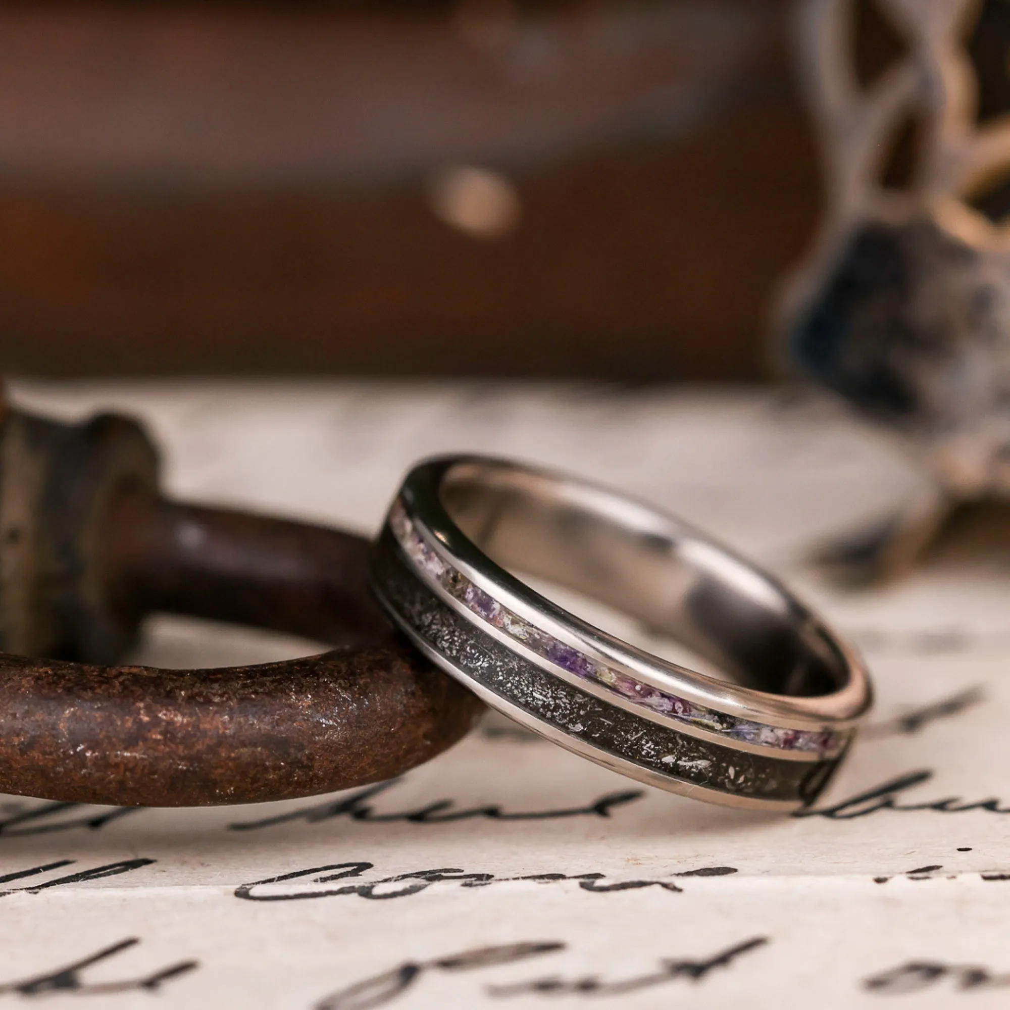 (In-Stock) Custom Men's Titanium Wedding Band with Meteorite Dust & Flower Inlays - Size 8.5 | 5mm Wide