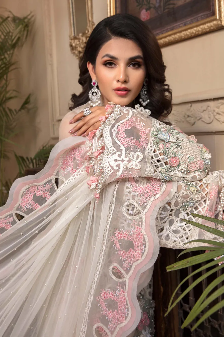 Maria B Wedding 2023 Heritage Collection | Off White BD-2604