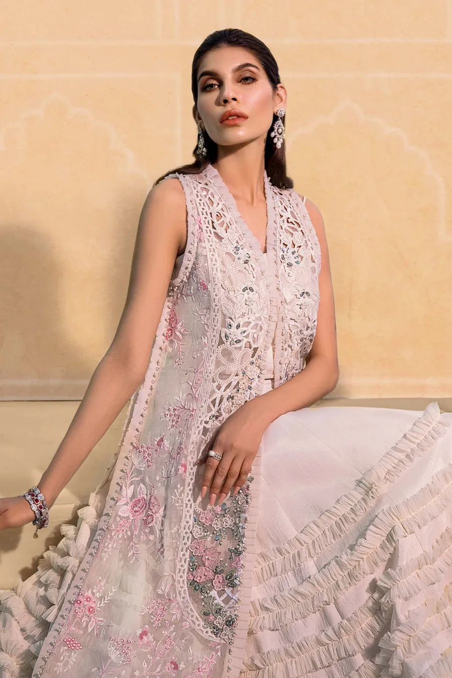 Maria B Wedding 2023 Heritage Collection | Off White BD-2604