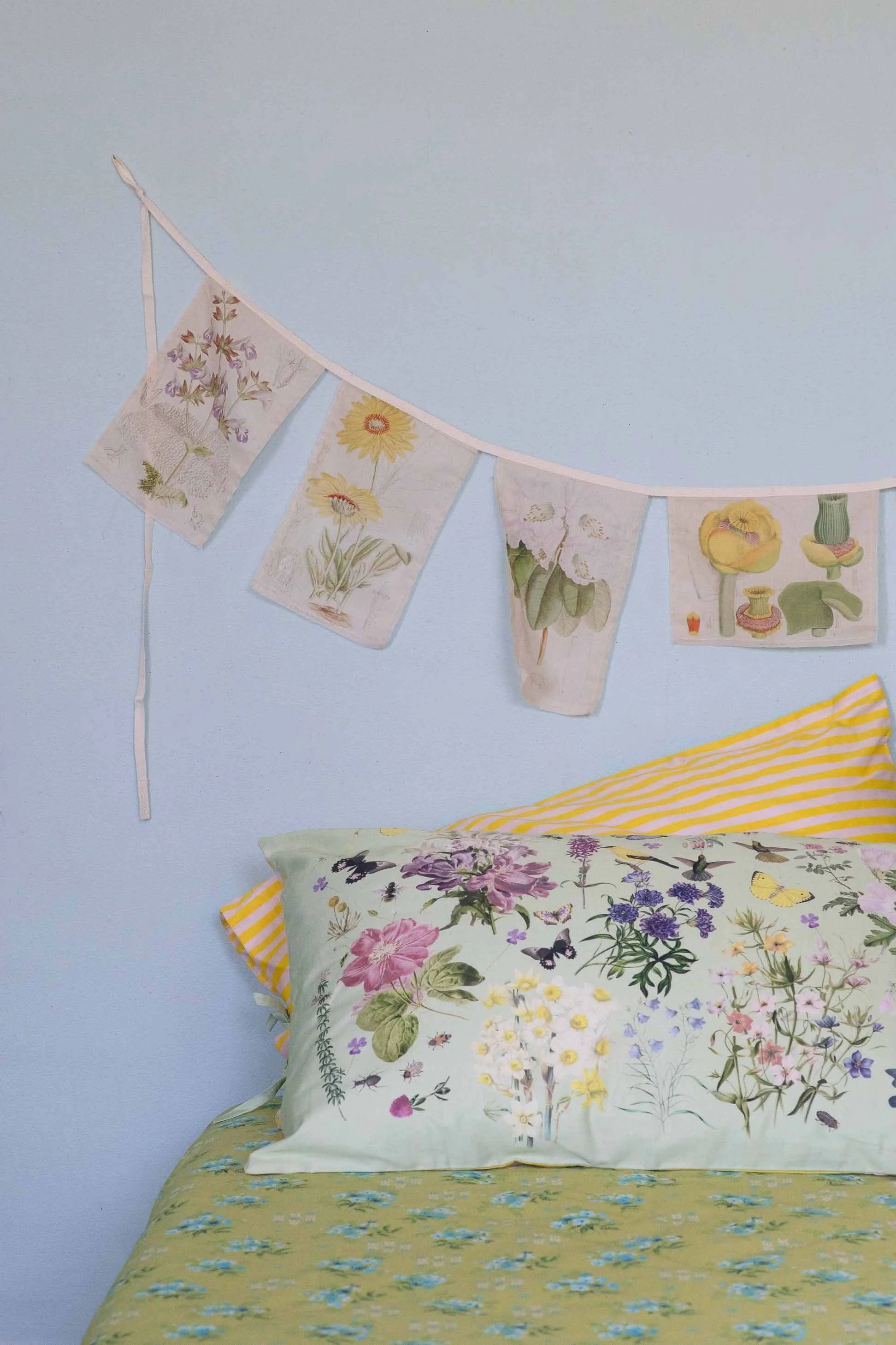 Matilda Smith botanic garland *organic cotton