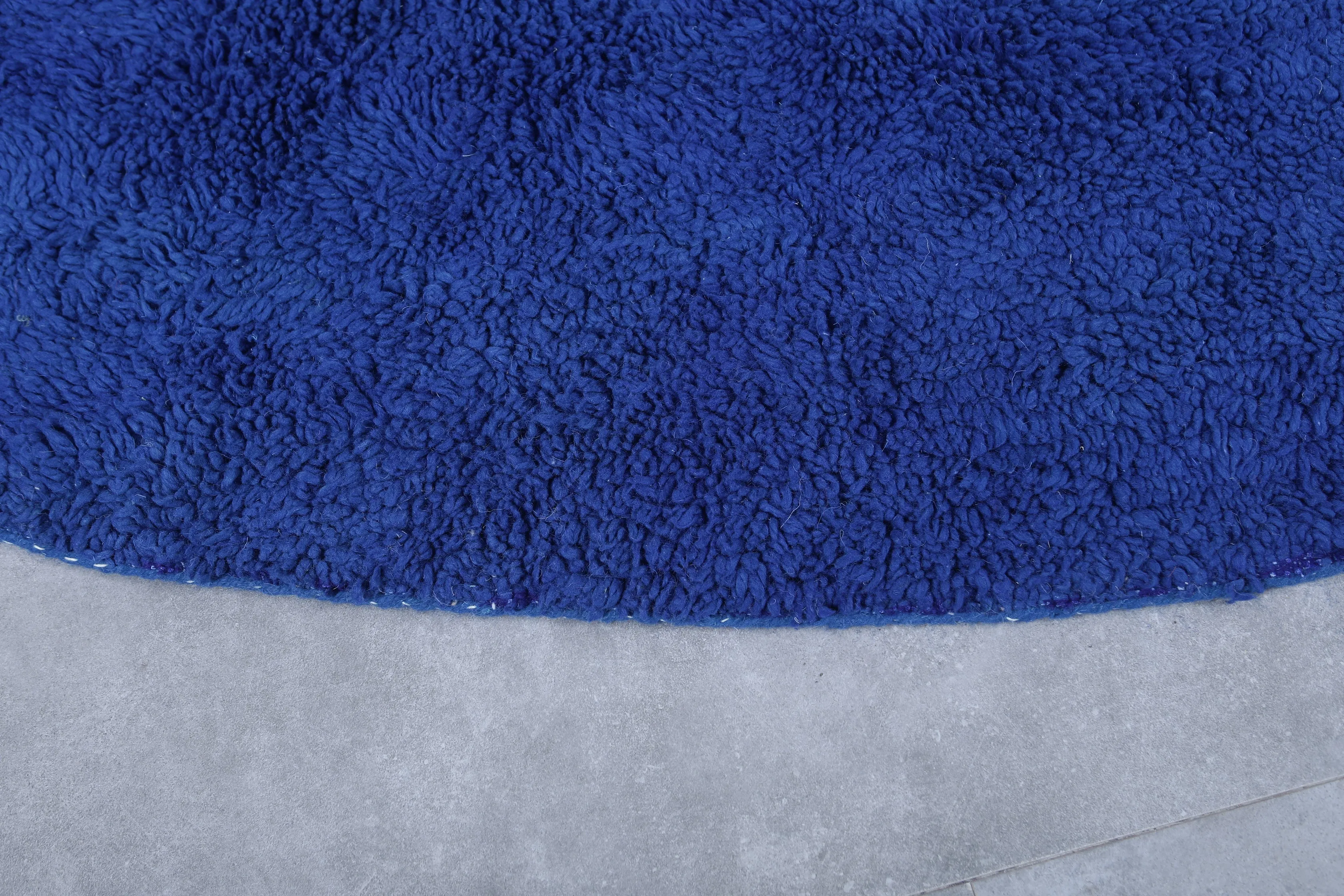 Round blue berber moroccan rug - custom rounded berber rug