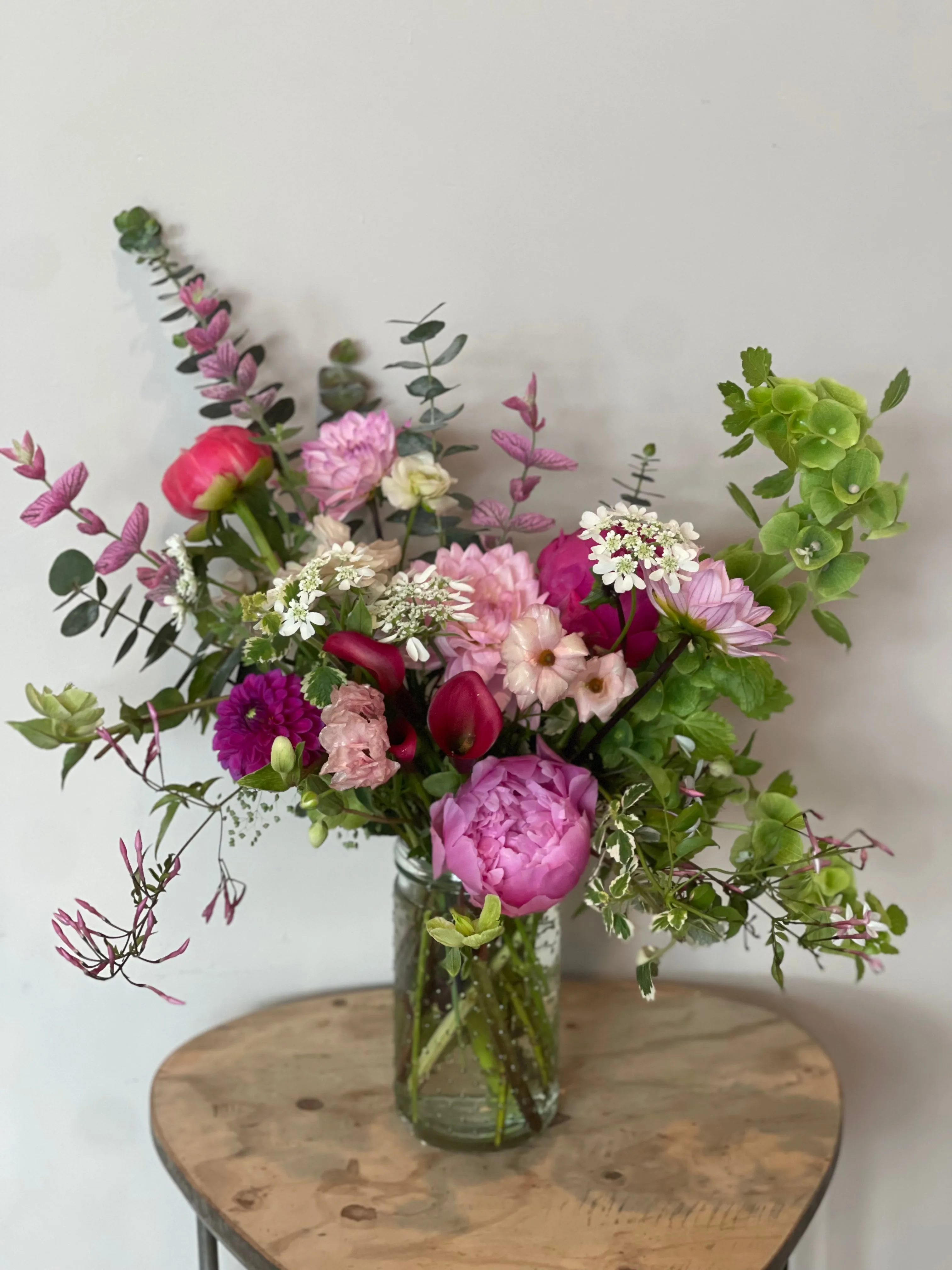 Seasonal Arrangement (Medium)
