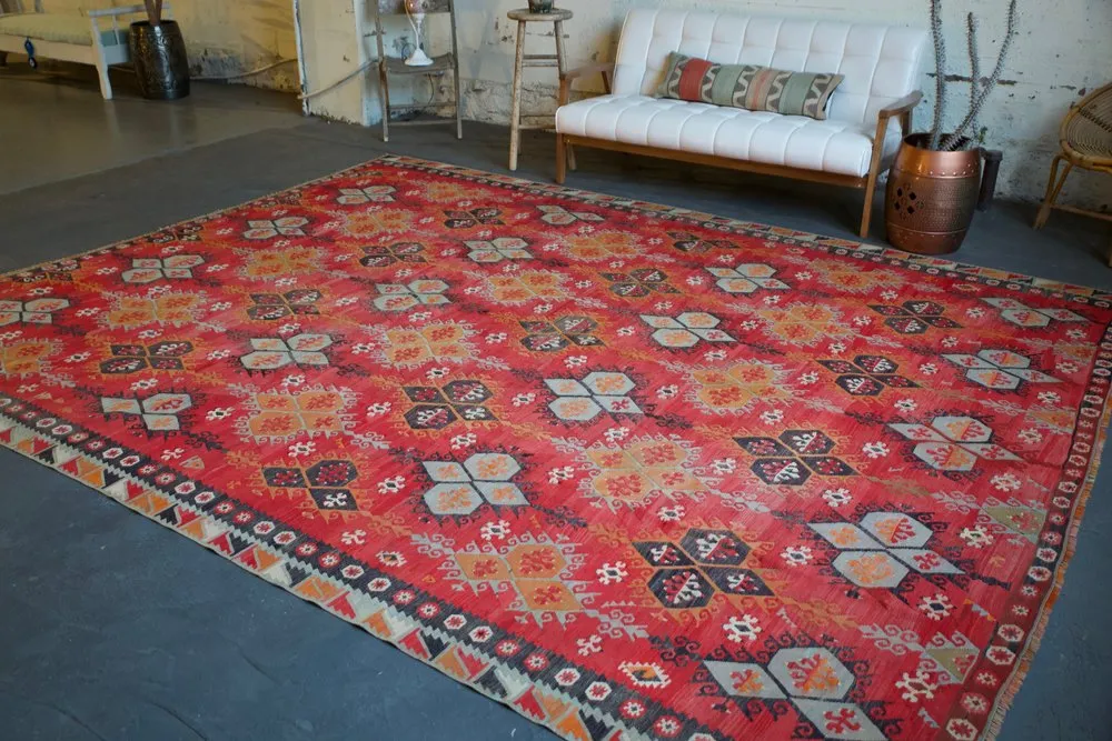 Semi-Antique Turkish Sivas Sarkisla kilim Rug 9'6"x12'