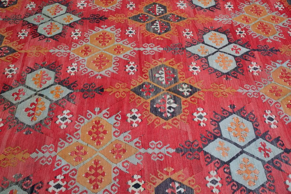 Semi-Antique Turkish Sivas Sarkisla kilim Rug 9'6"x12'