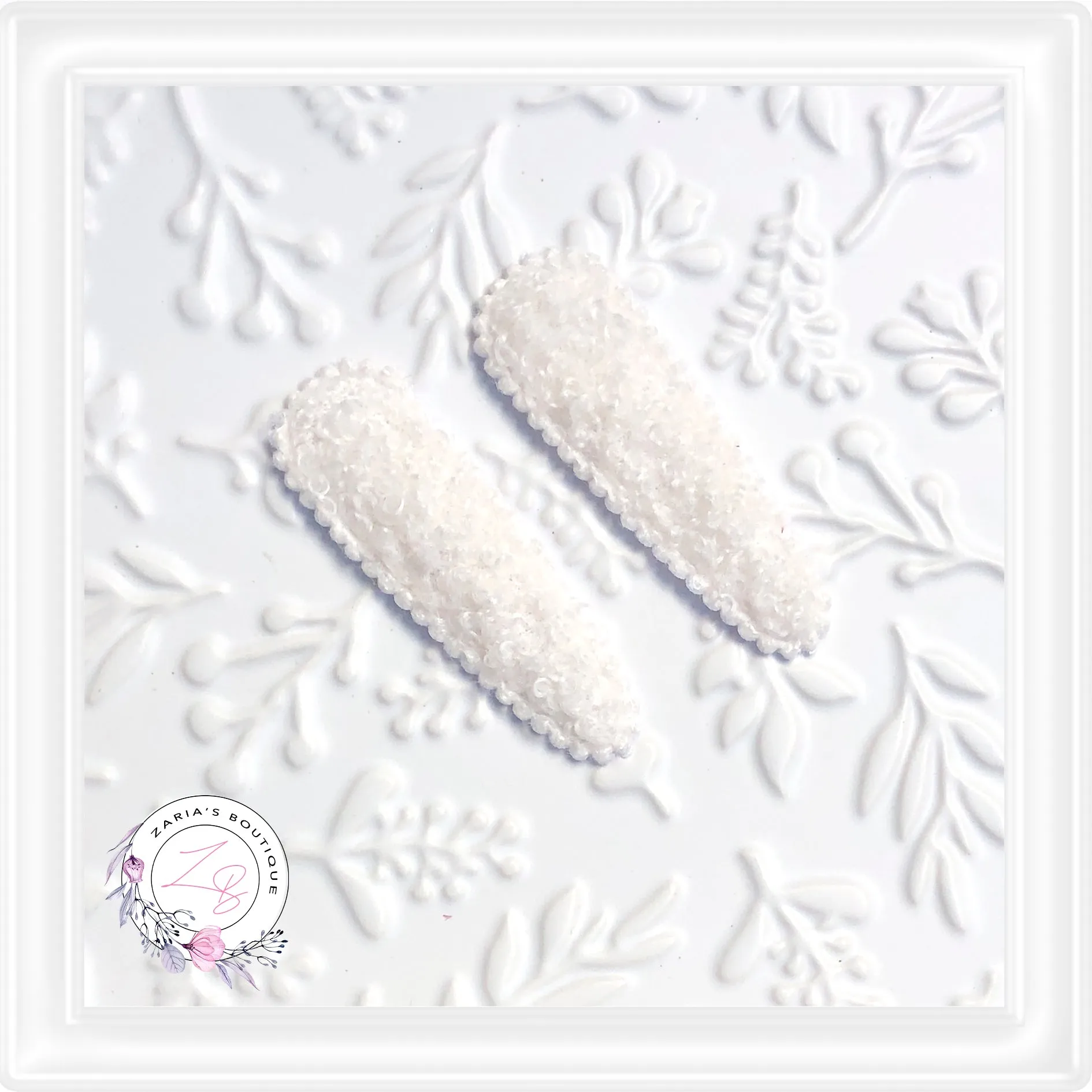 • Snap Clip Cover Appliques • Snow White Woolly Sherpa •