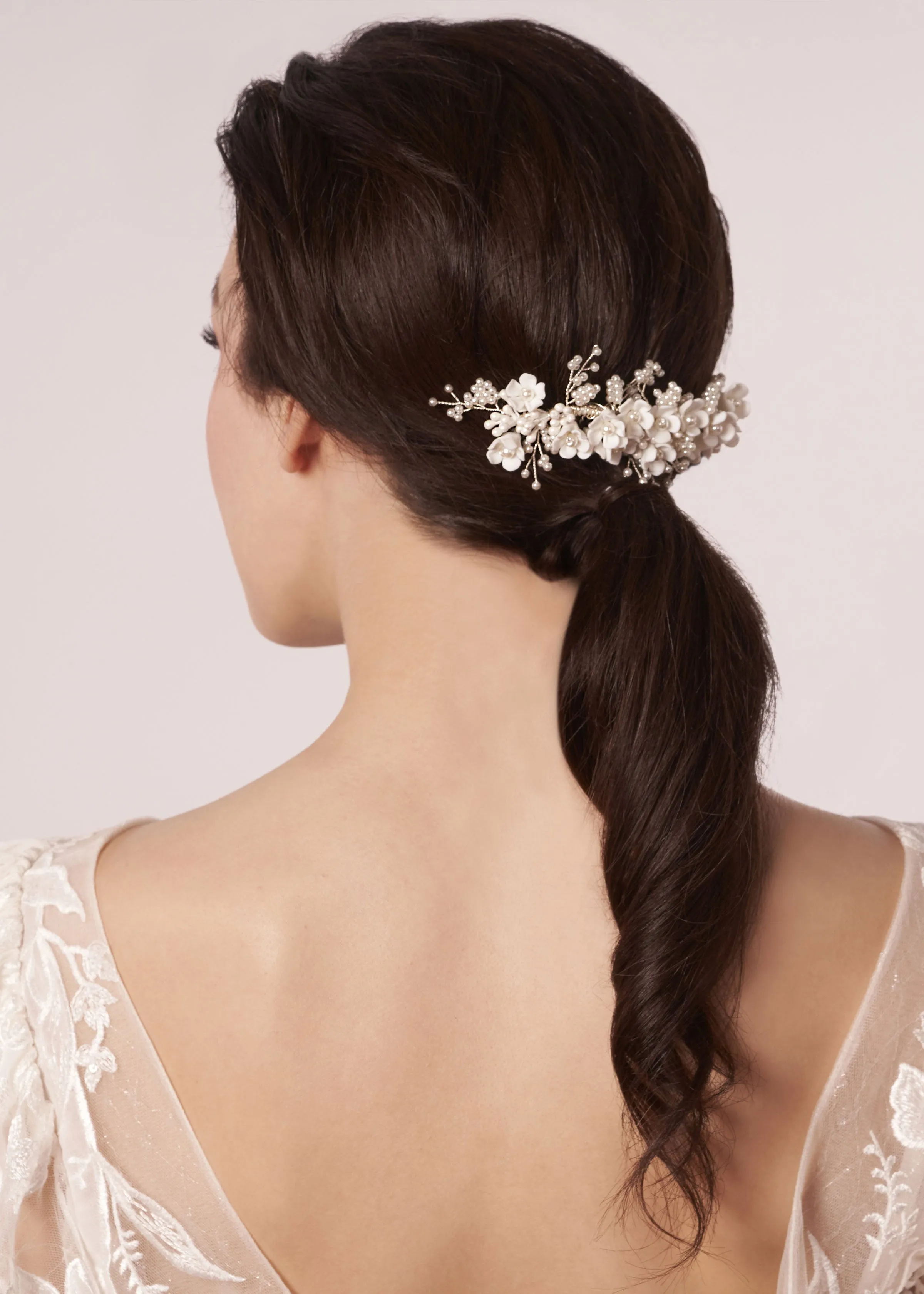 Snowdrop Double Comb