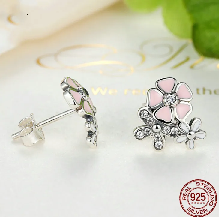 Sterling Silver Daisy Earrings