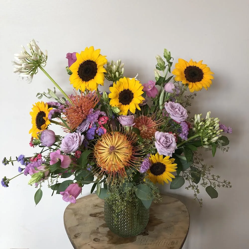 The Showstopper Seasonal Arrangement