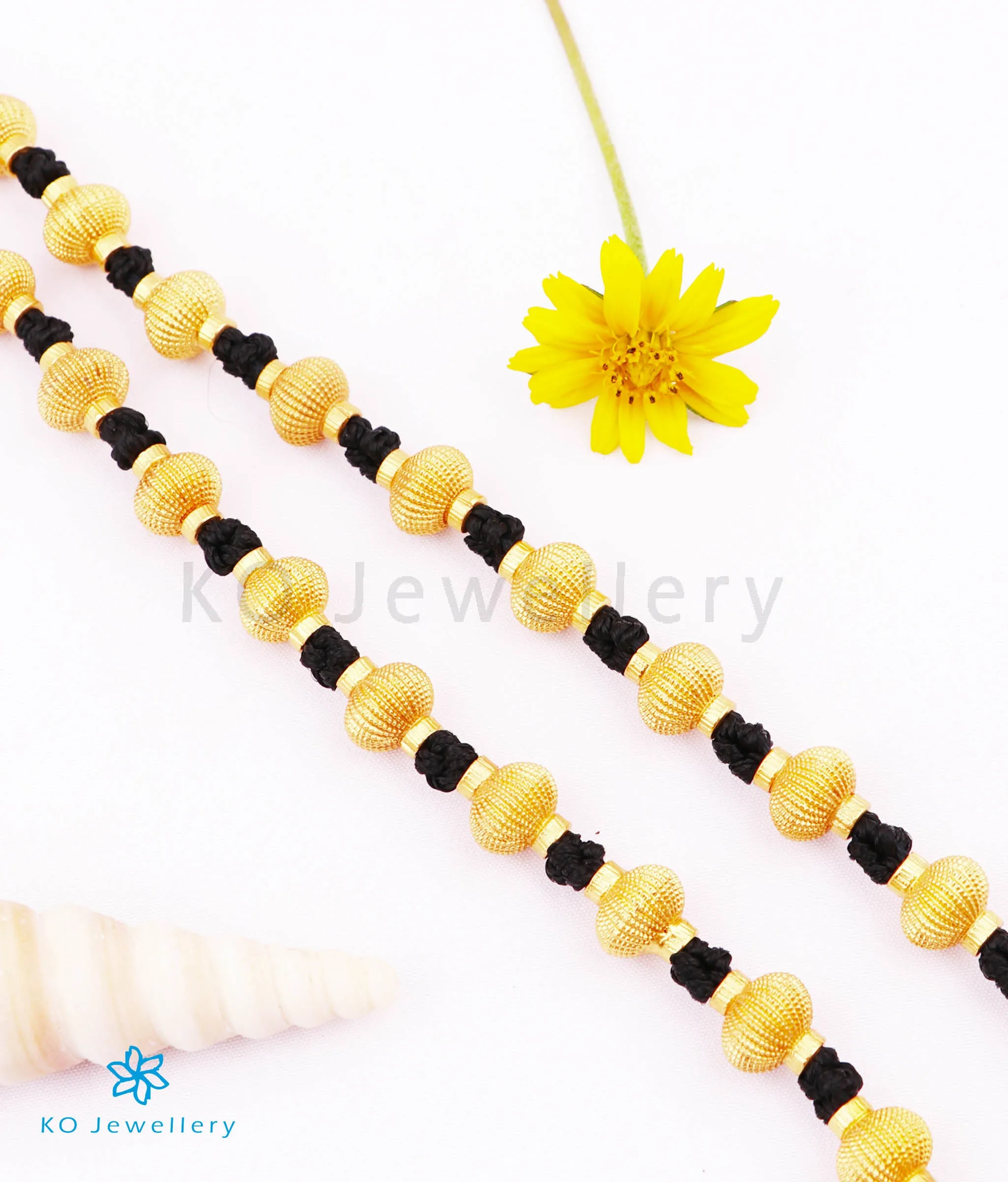 The Vaishnavi Jomale Silver Necklace (Black)
