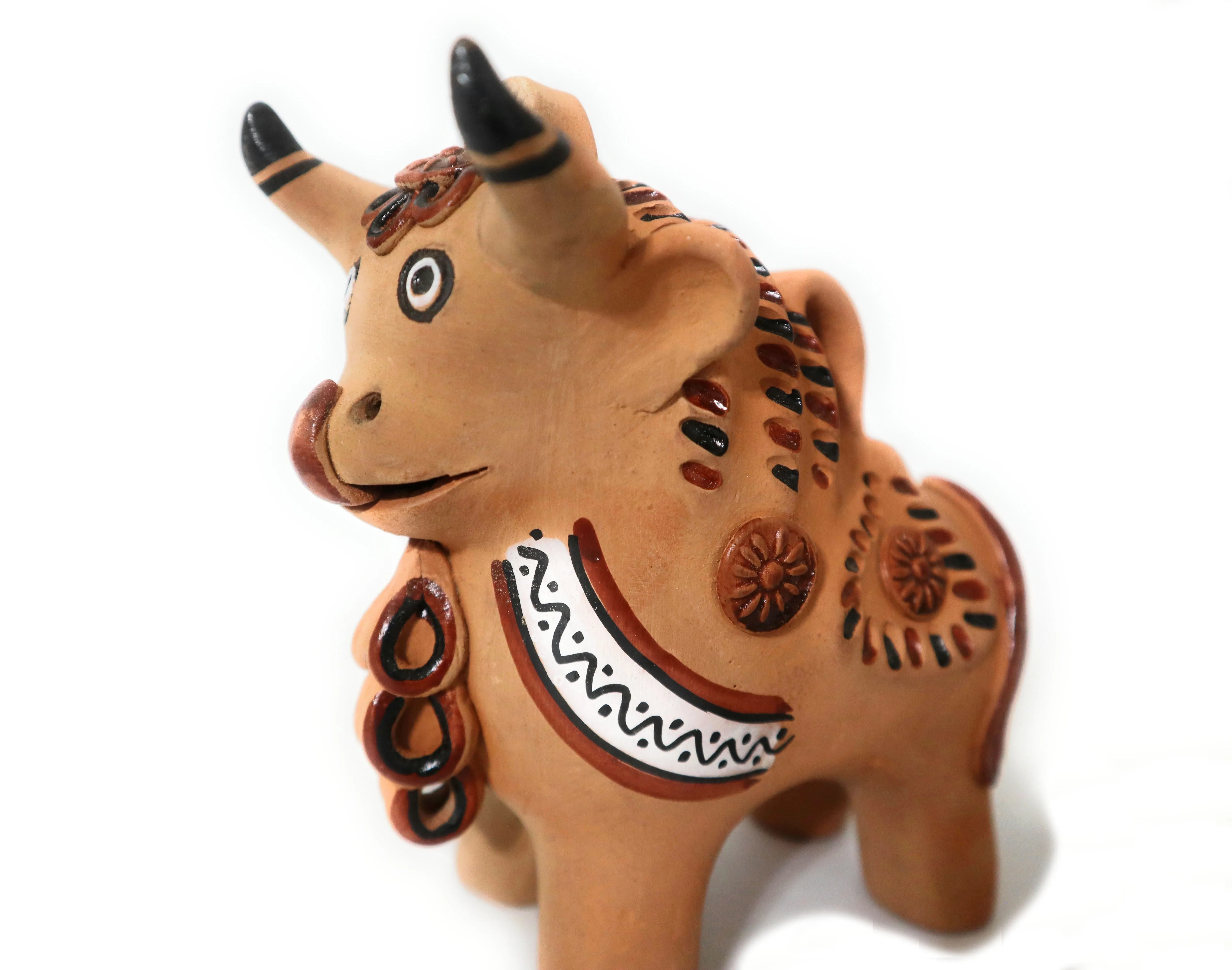 Torito de Pucara Pucara Bull Peruvian Pottery Amulet Natural Terra-Cotta Color 6" Tall
