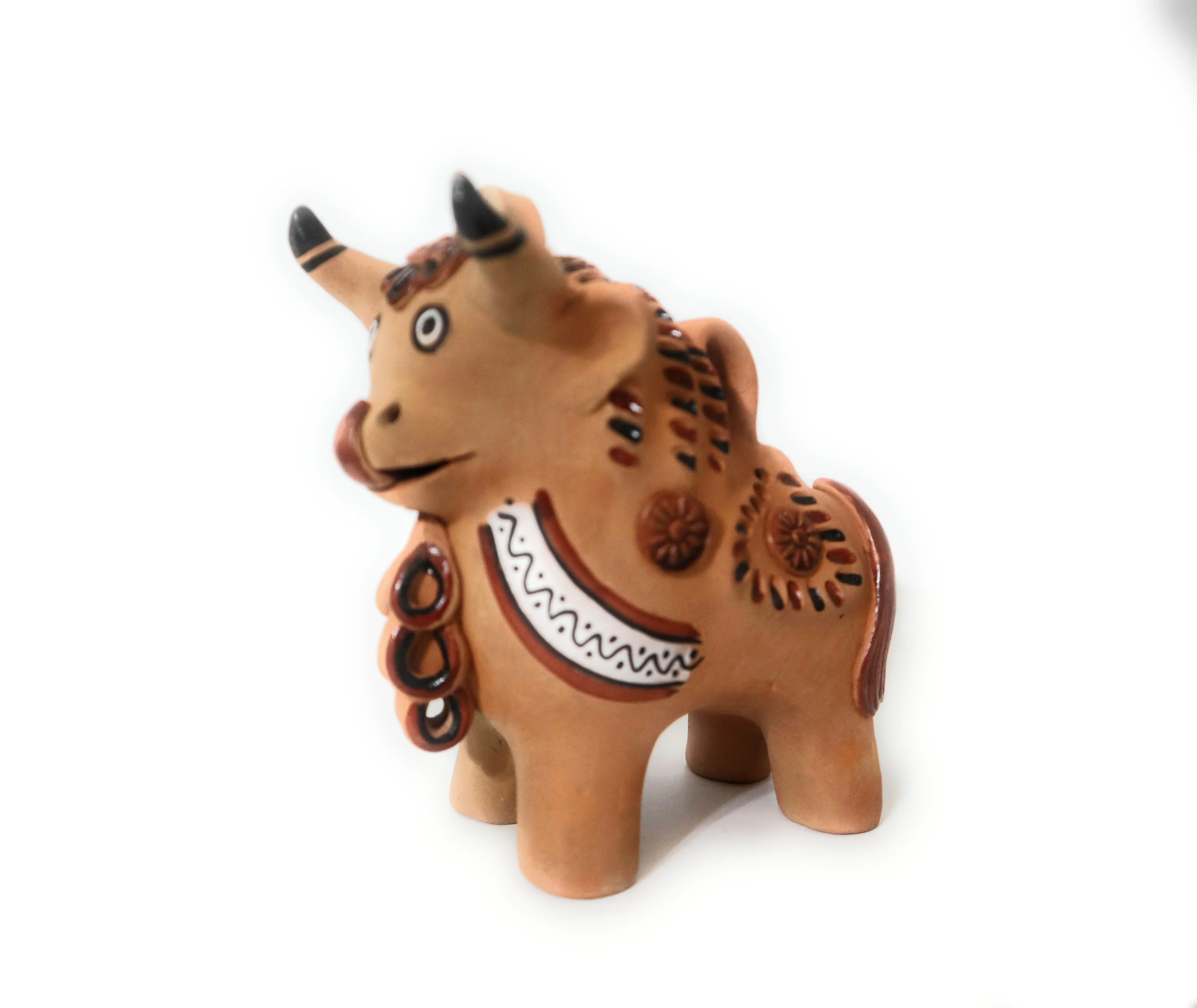 Torito de Pucara Pucara Bull Peruvian Pottery Amulet Natural Terra-Cotta Color 6" Tall