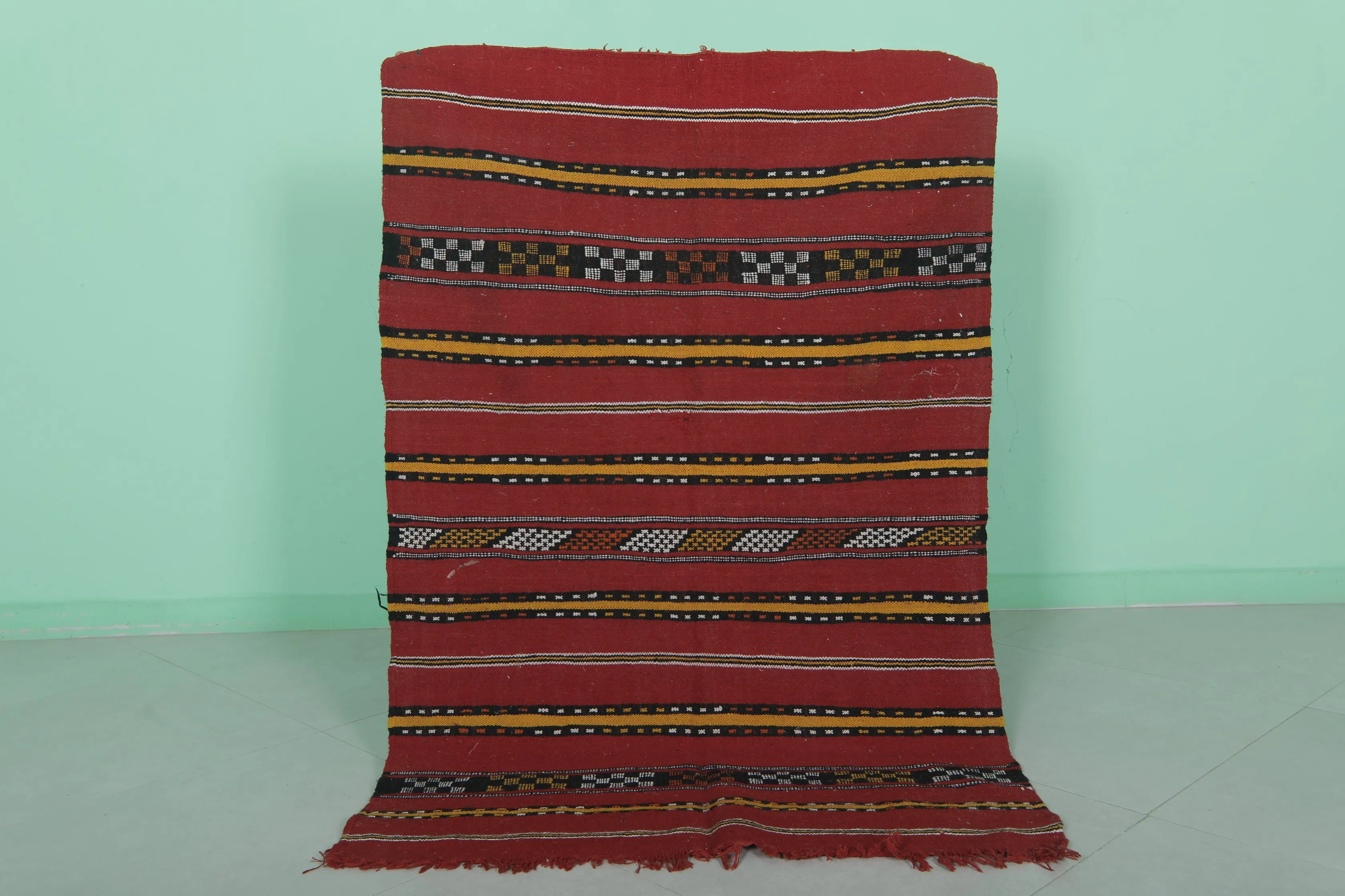 Traditional Moroccan Rug 3.2 x 4.7 FT - Handwoven Striped Design