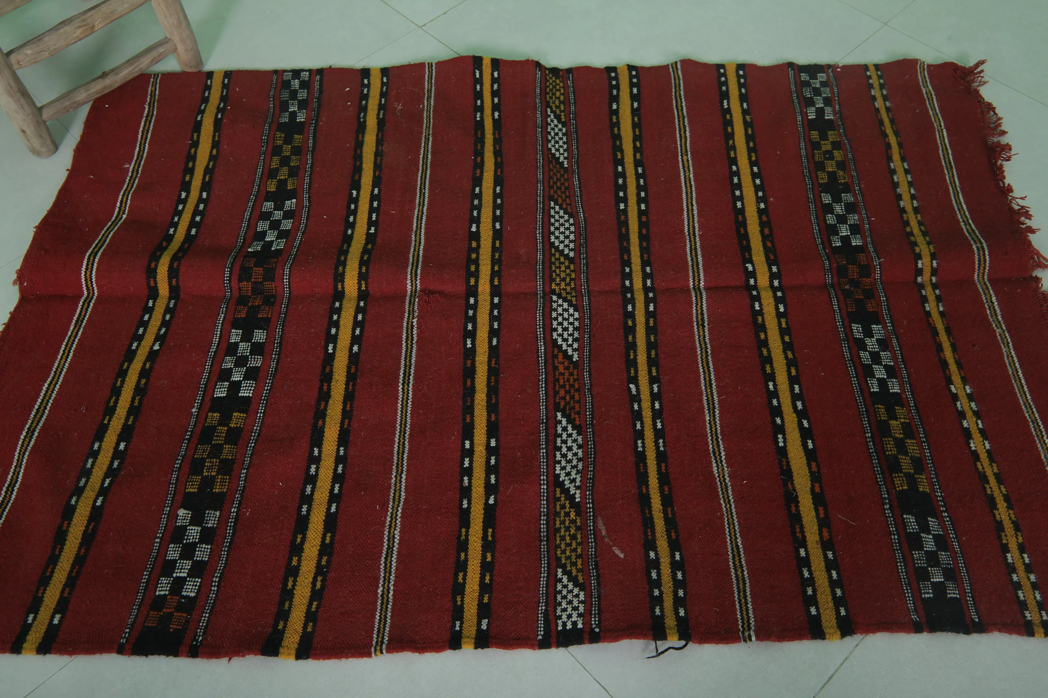 Traditional Moroccan Rug 3.2 x 4.7 FT - Handwoven Striped Design