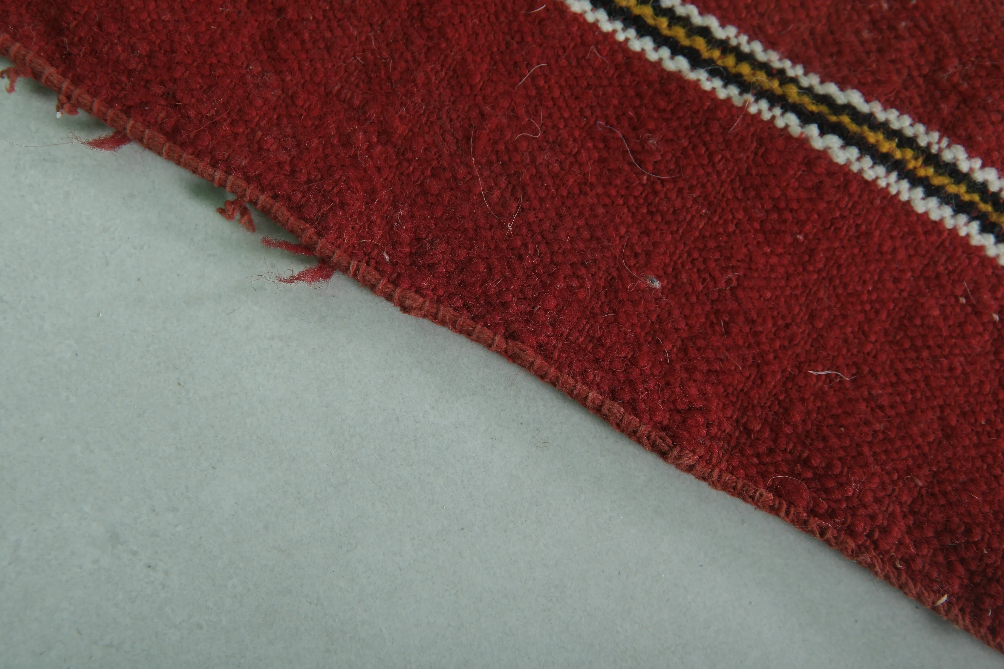 Traditional Moroccan Rug 3.2 x 4.7 FT - Handwoven Striped Design