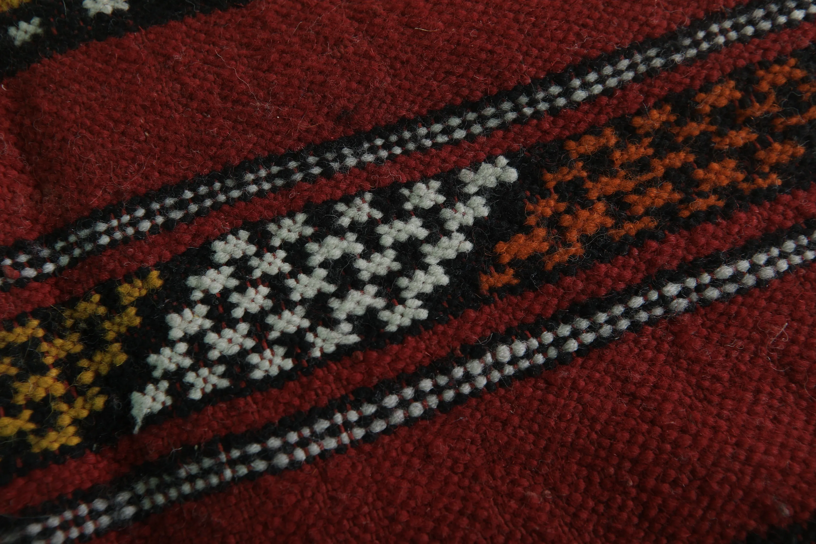 Traditional Moroccan Rug 3.2 x 4.7 FT - Handwoven Striped Design