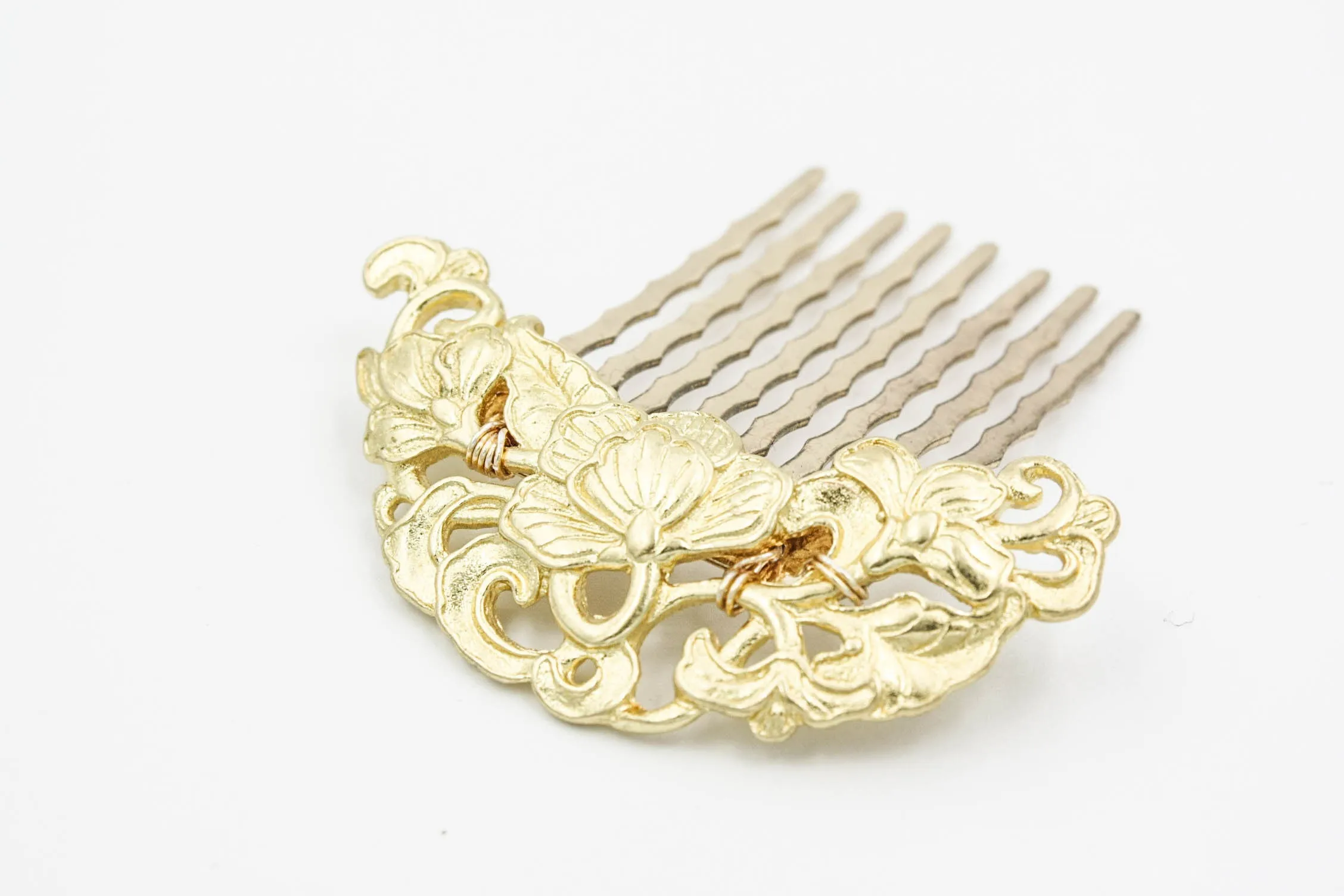 Tree Peony Hair Comb Gold