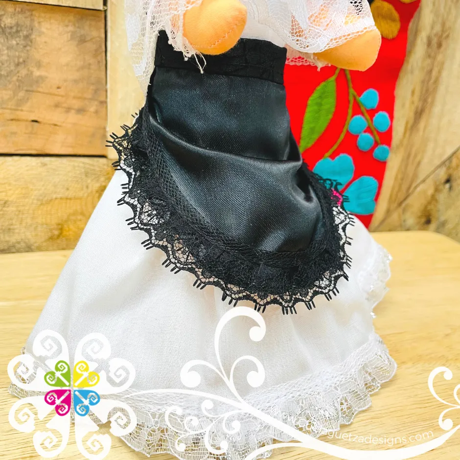 Veracruz Dress Mexican Otomi Doll - Fina