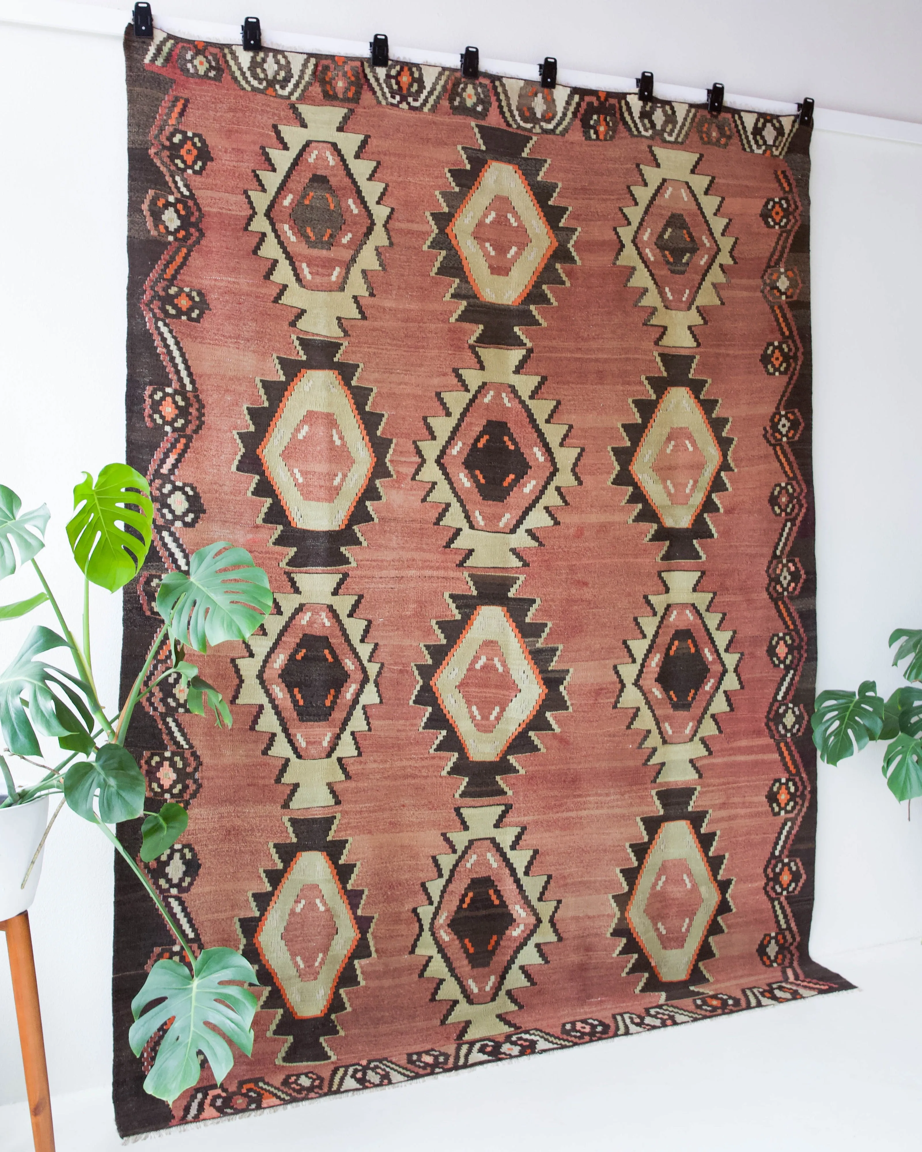 Vintage eastern Anatolian Kilim Rug 7'2"x9'5"