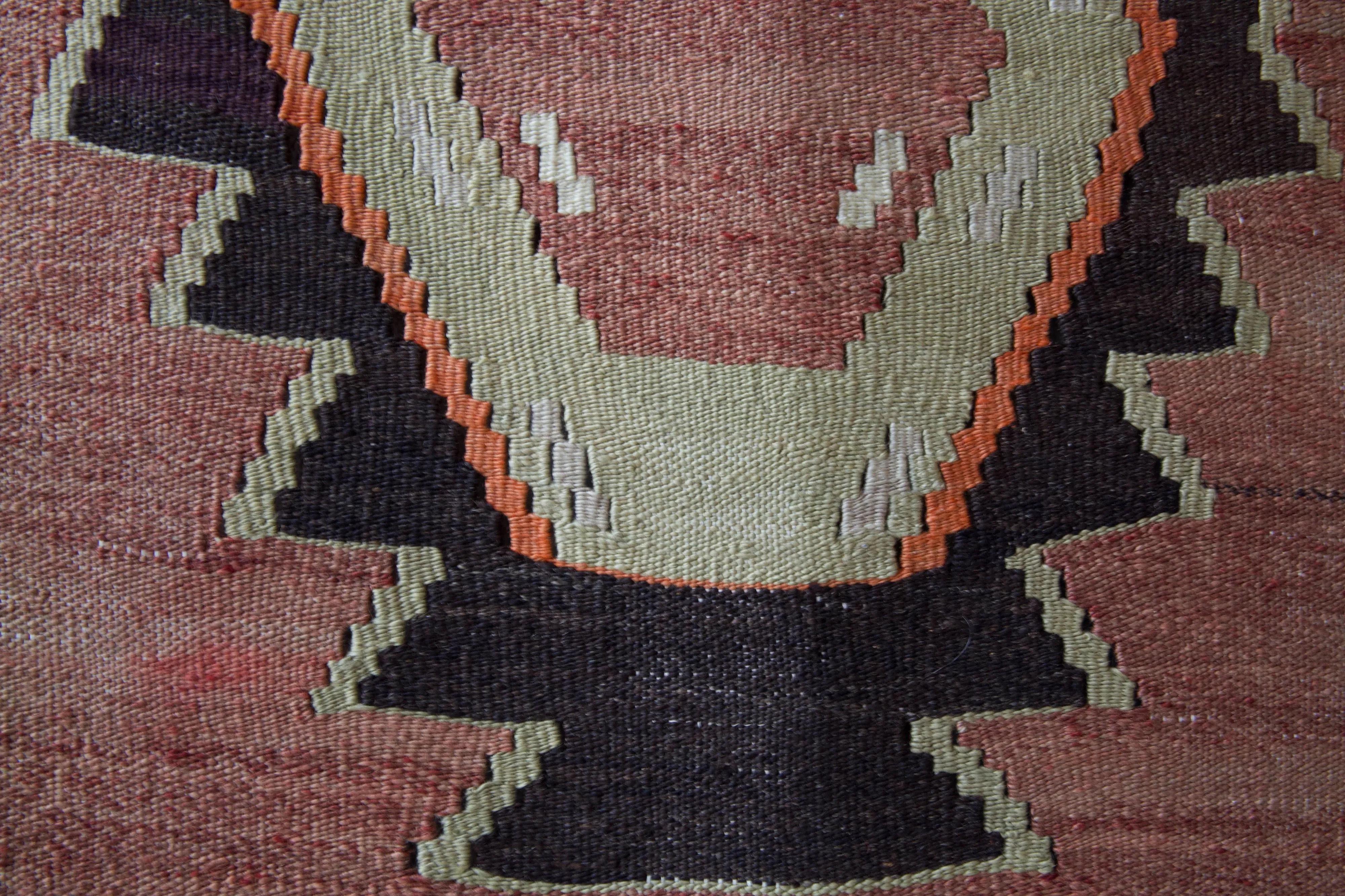Vintage eastern Anatolian Kilim Rug 7'2"x9'5"