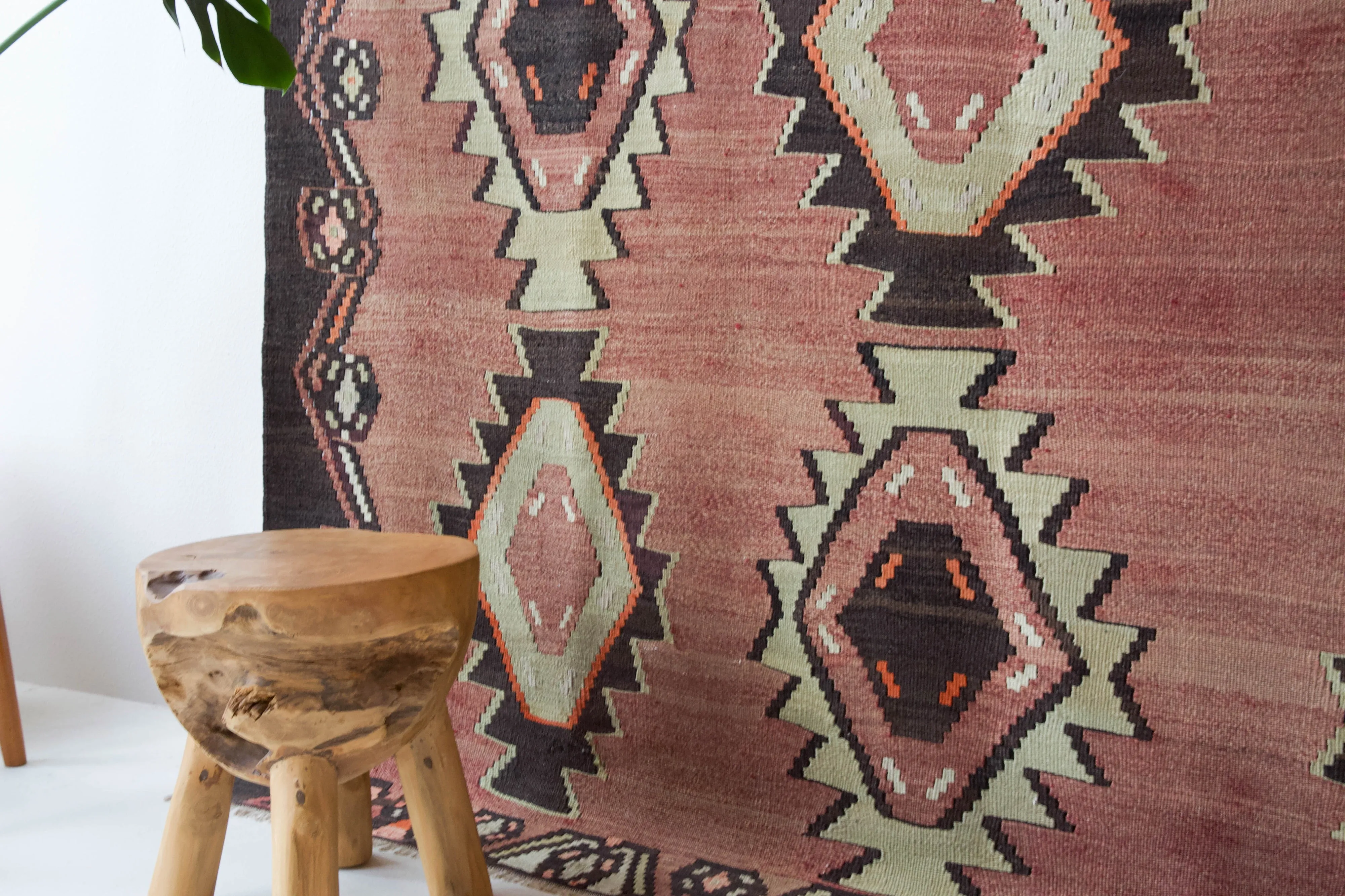 Vintage eastern Anatolian Kilim Rug 7'2"x9'5"