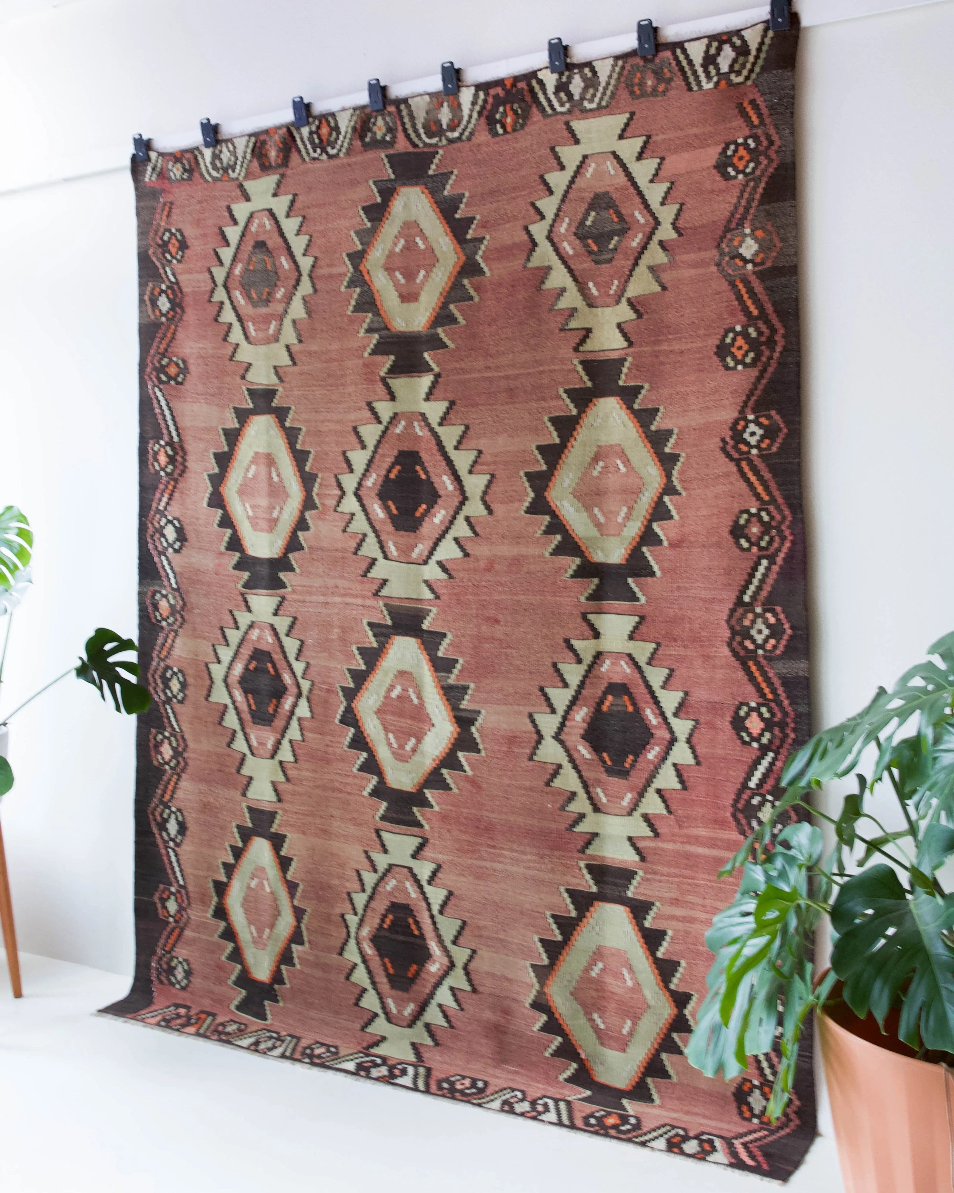 Vintage eastern Anatolian Kilim Rug 7'2"x9'5"