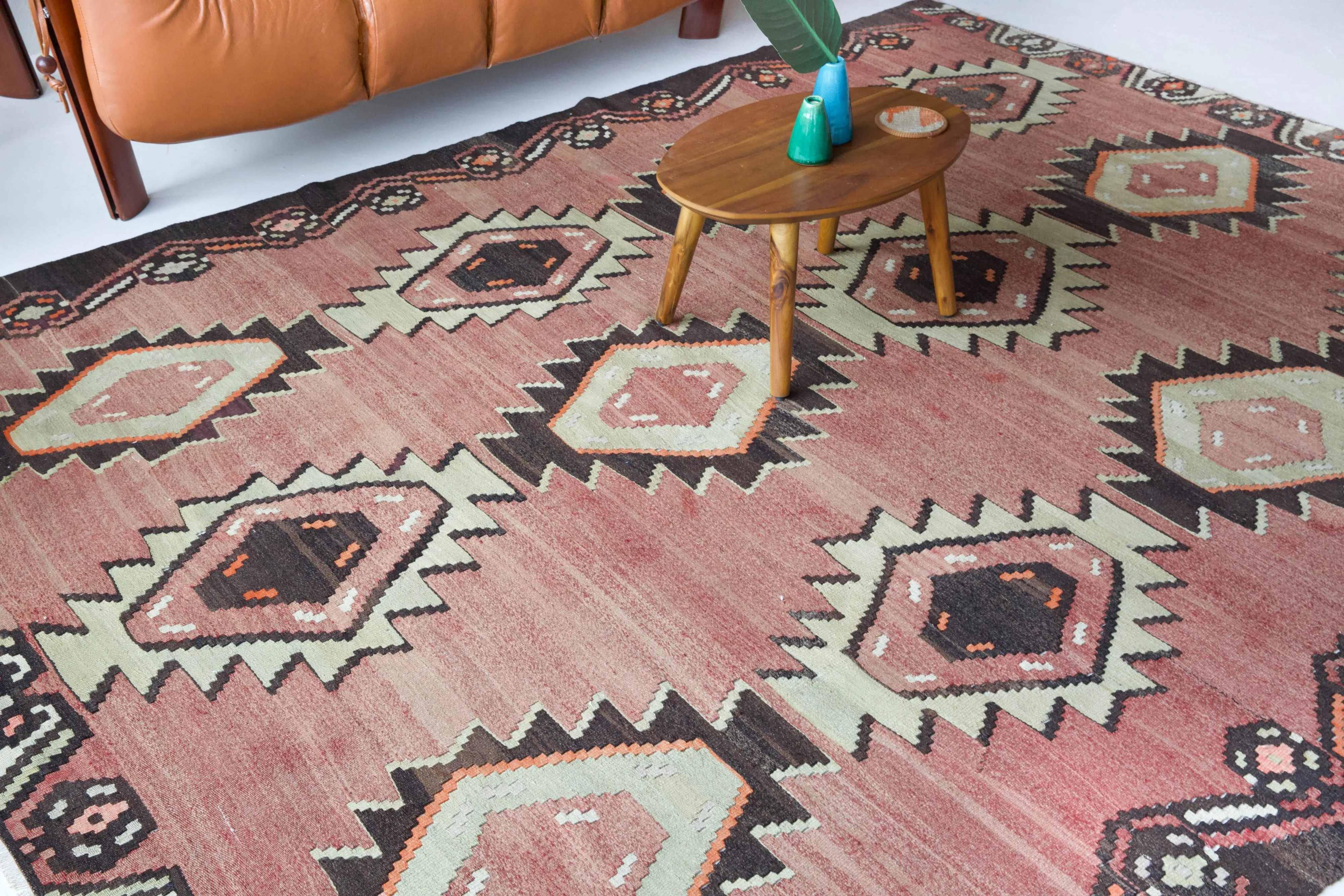Vintage eastern Anatolian Kilim Rug 7'2"x9'5"