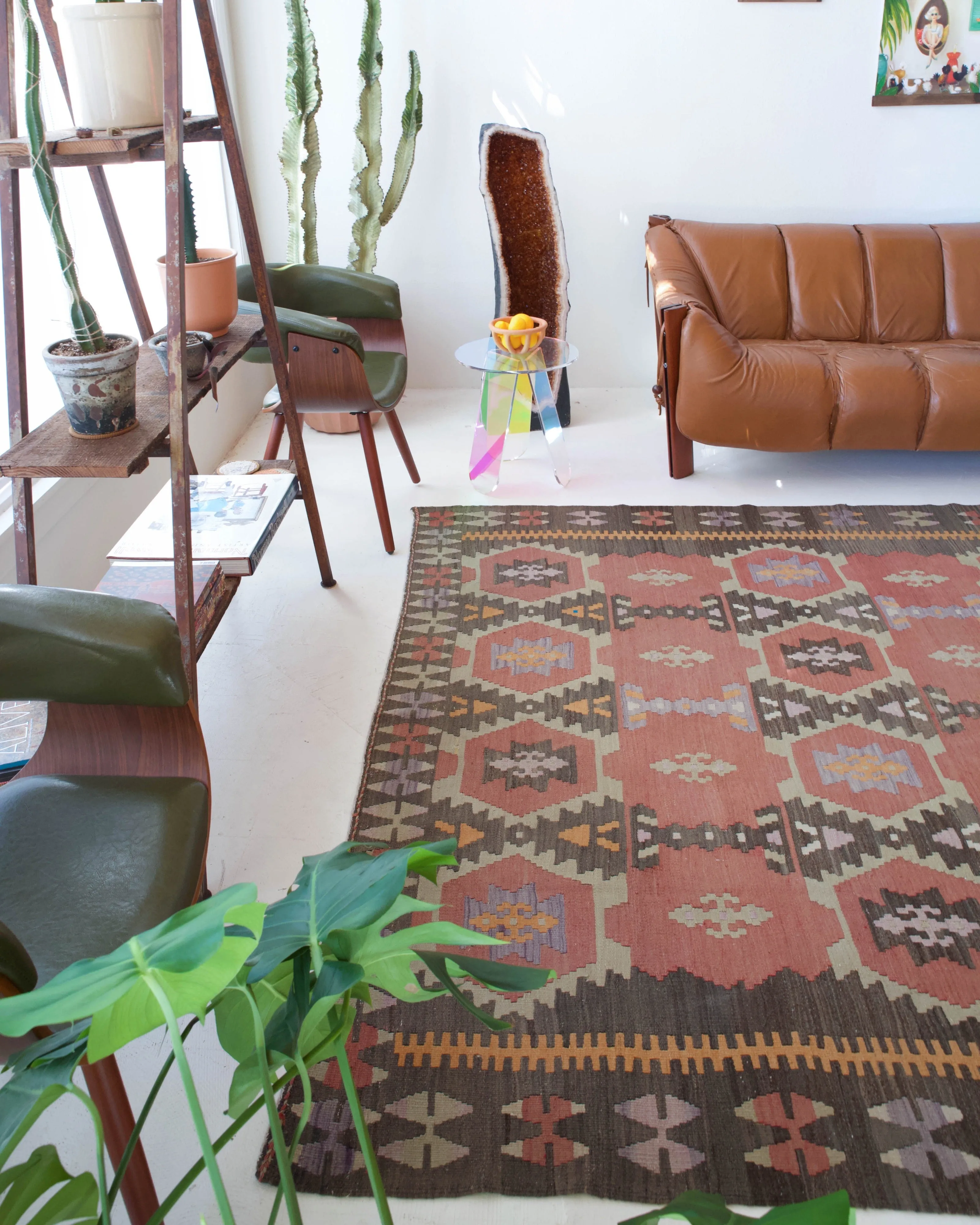 Vintage eastern Anatolian Kilim Rug 7'x10'8"