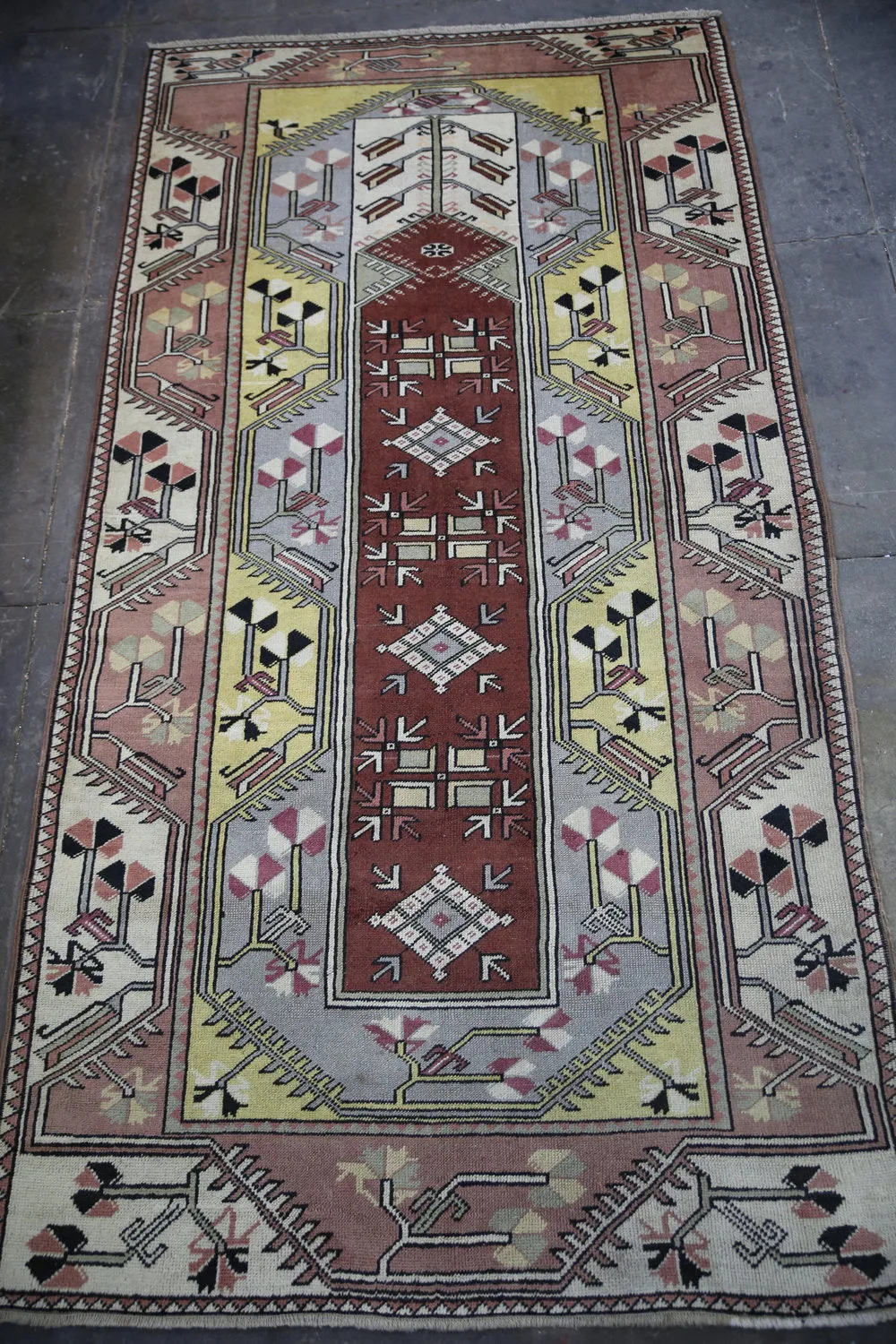 Vintage Milas Rug 4.2ftx8.2ft