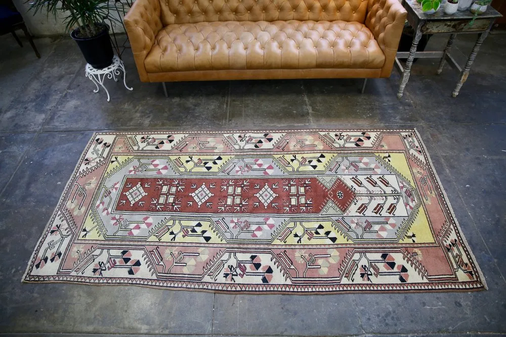 Vintage Milas Rug 4.2ftx8.2ft
