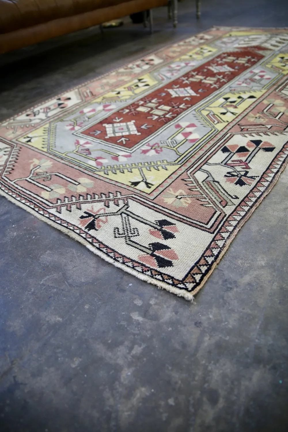 Vintage Milas Rug 4.2ftx8.2ft