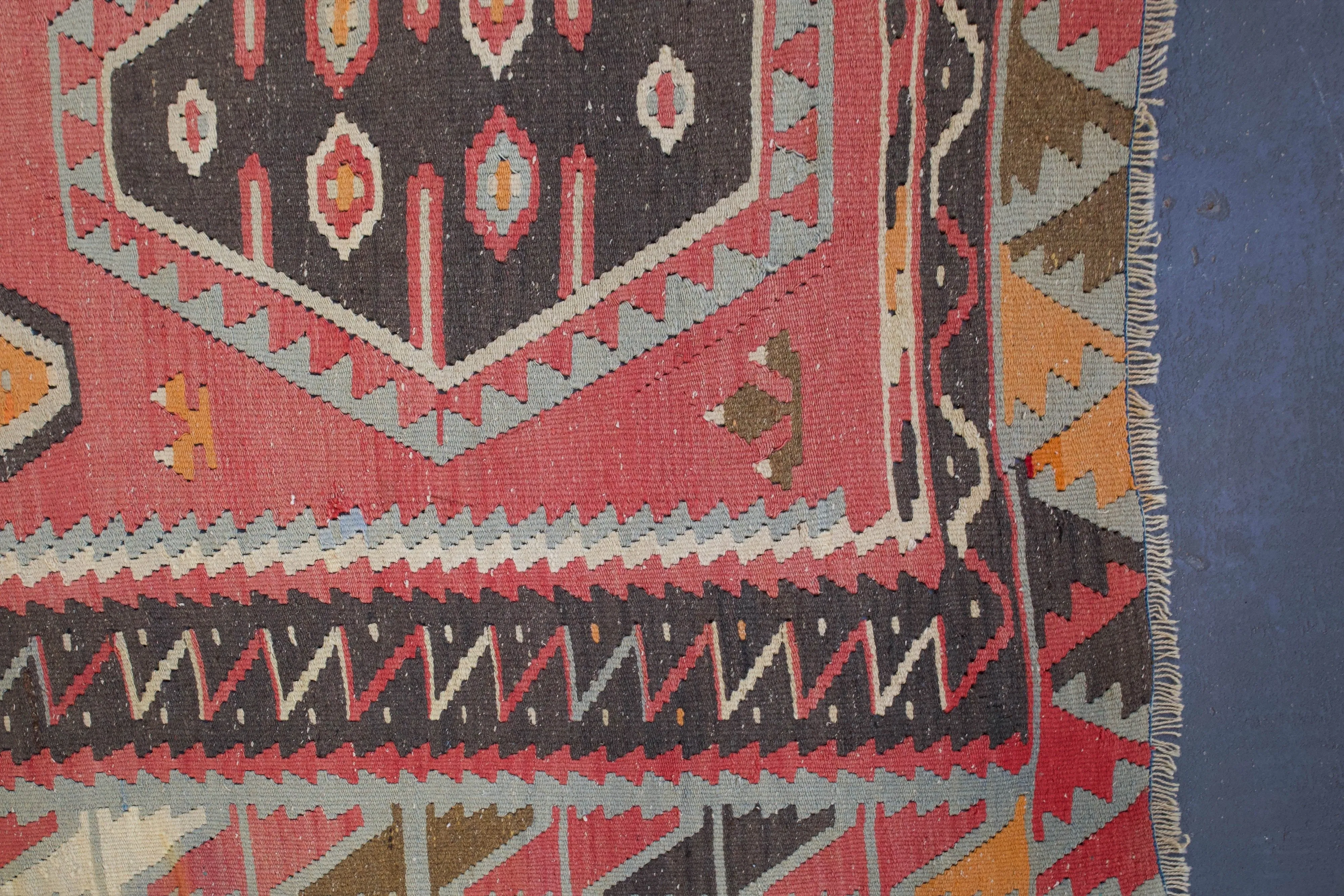 Vintage Sivas Sarkisla Kilim Rug 7'8"x11'10"