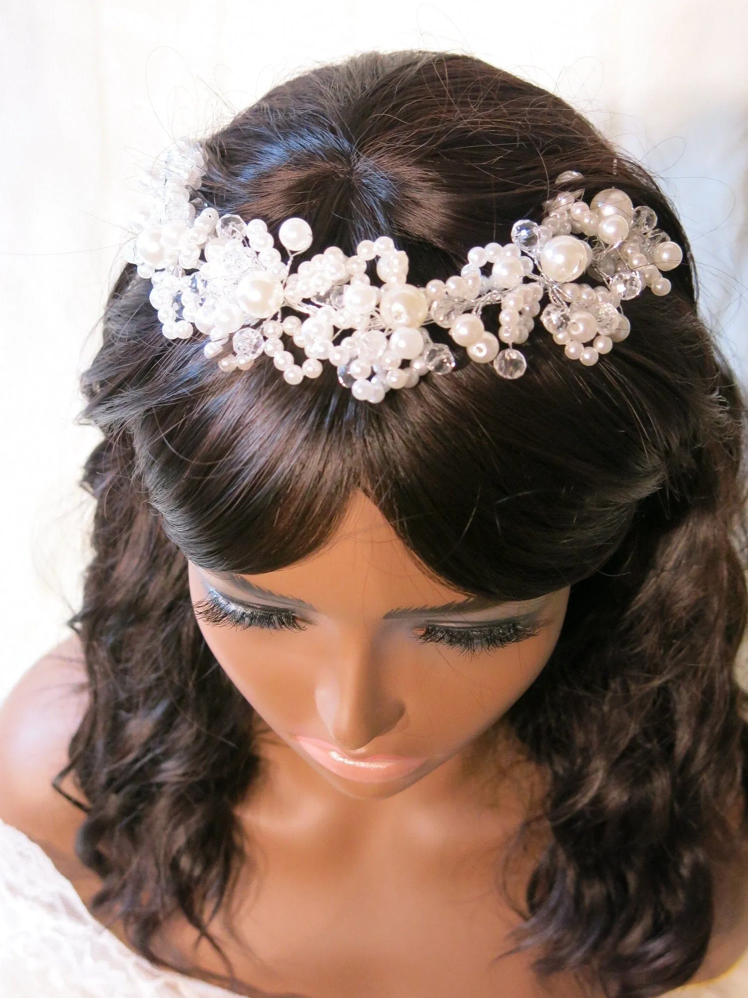 White Pearl Bridal Wire Tiara, Wedding Pearl Headband, Bridal Shower Pearl Head Wreath, Pearl Hair Vine