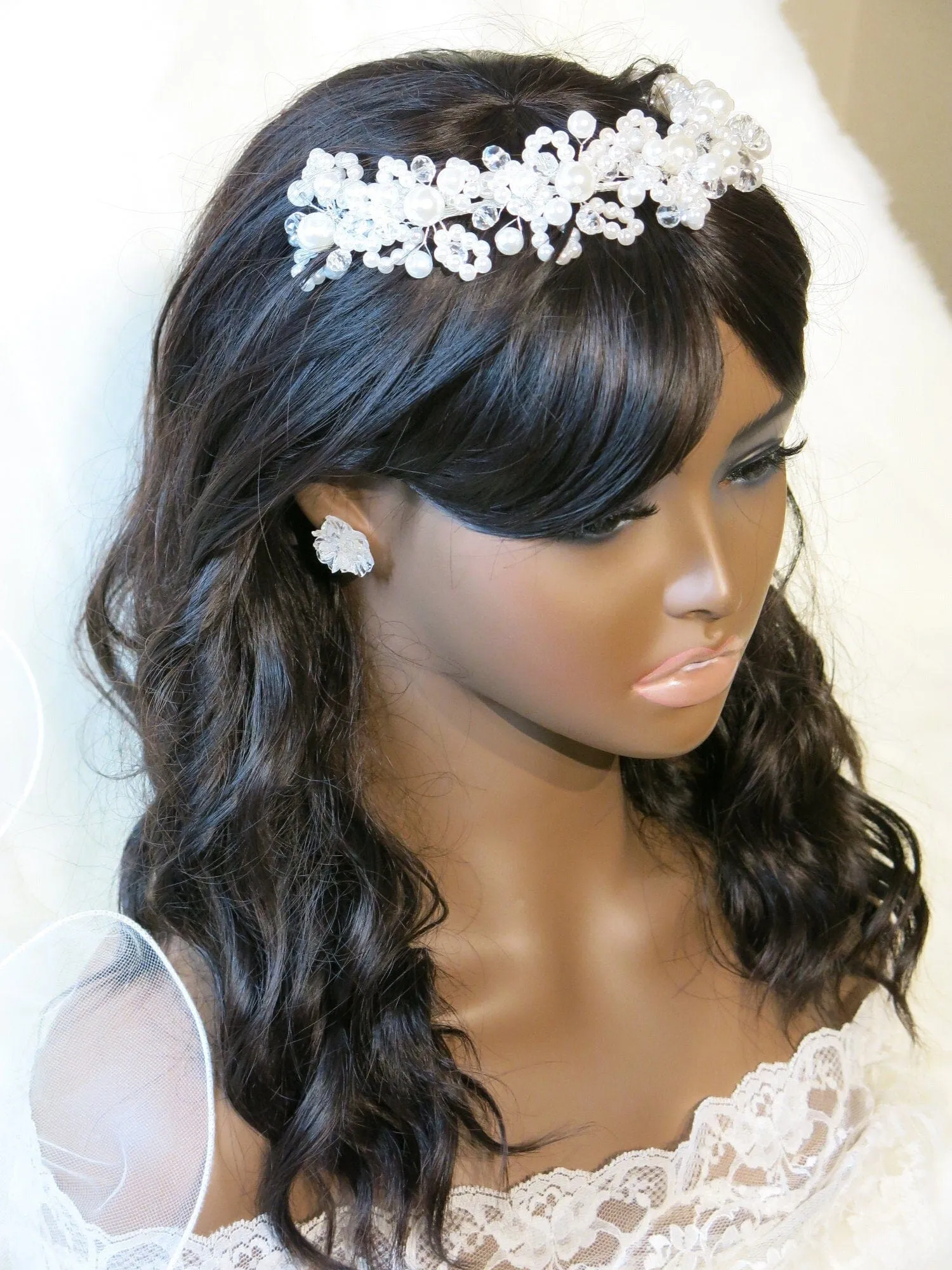 White Pearl Bridal Wire Tiara, Wedding Pearl Headband, Bridal Shower Pearl Head Wreath, Pearl Hair Vine
