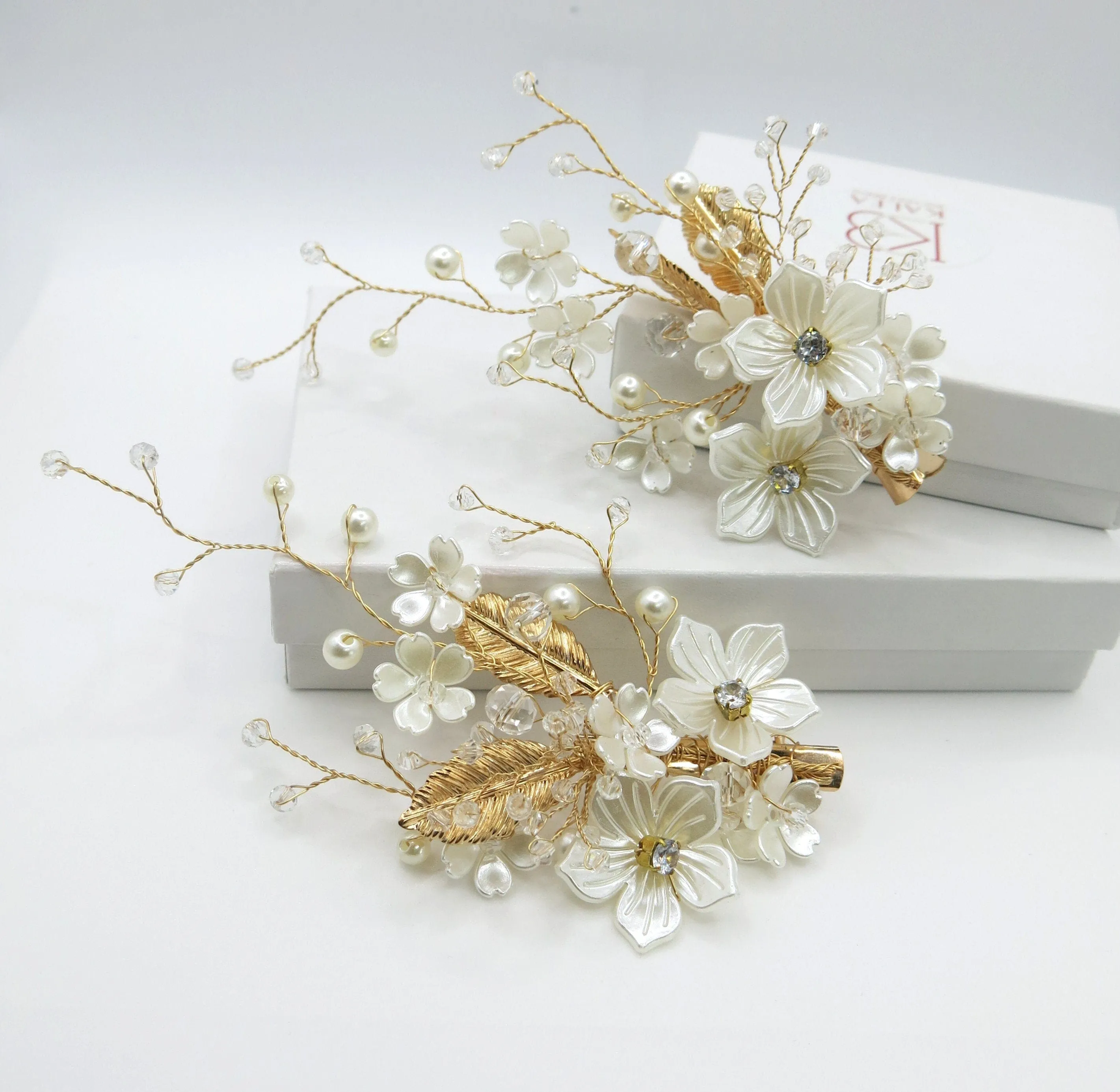 White Pearl Flower 2 PC Hairclip Set, Wedding Floral Hairclips, Bridal or Prom White Flower Hairpiece