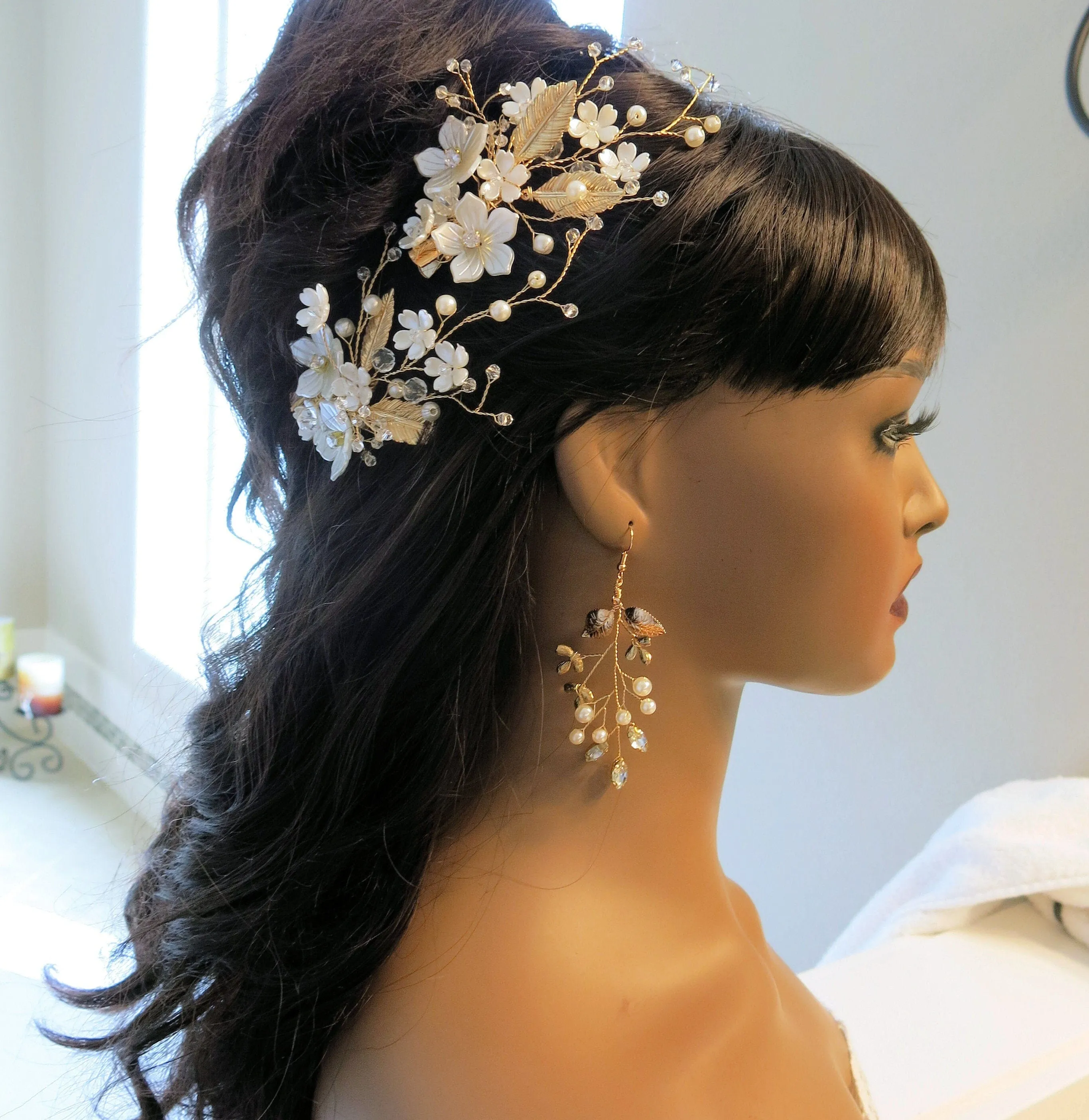 White Pearl Flower 2 PC Hairclip Set, Wedding Floral Hairclips, Bridal or Prom White Flower Hairpiece